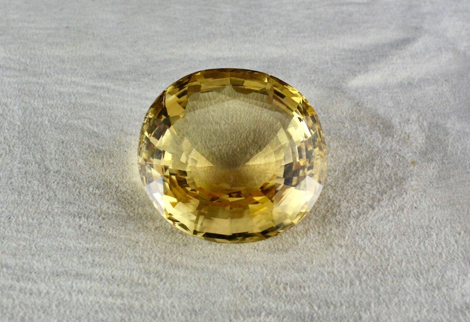 NATURAL CITRINE GOLDEN TOPAZ OVAL CUT 36X35 MM 177 CARATS GEMSTONE FOR PENDANT