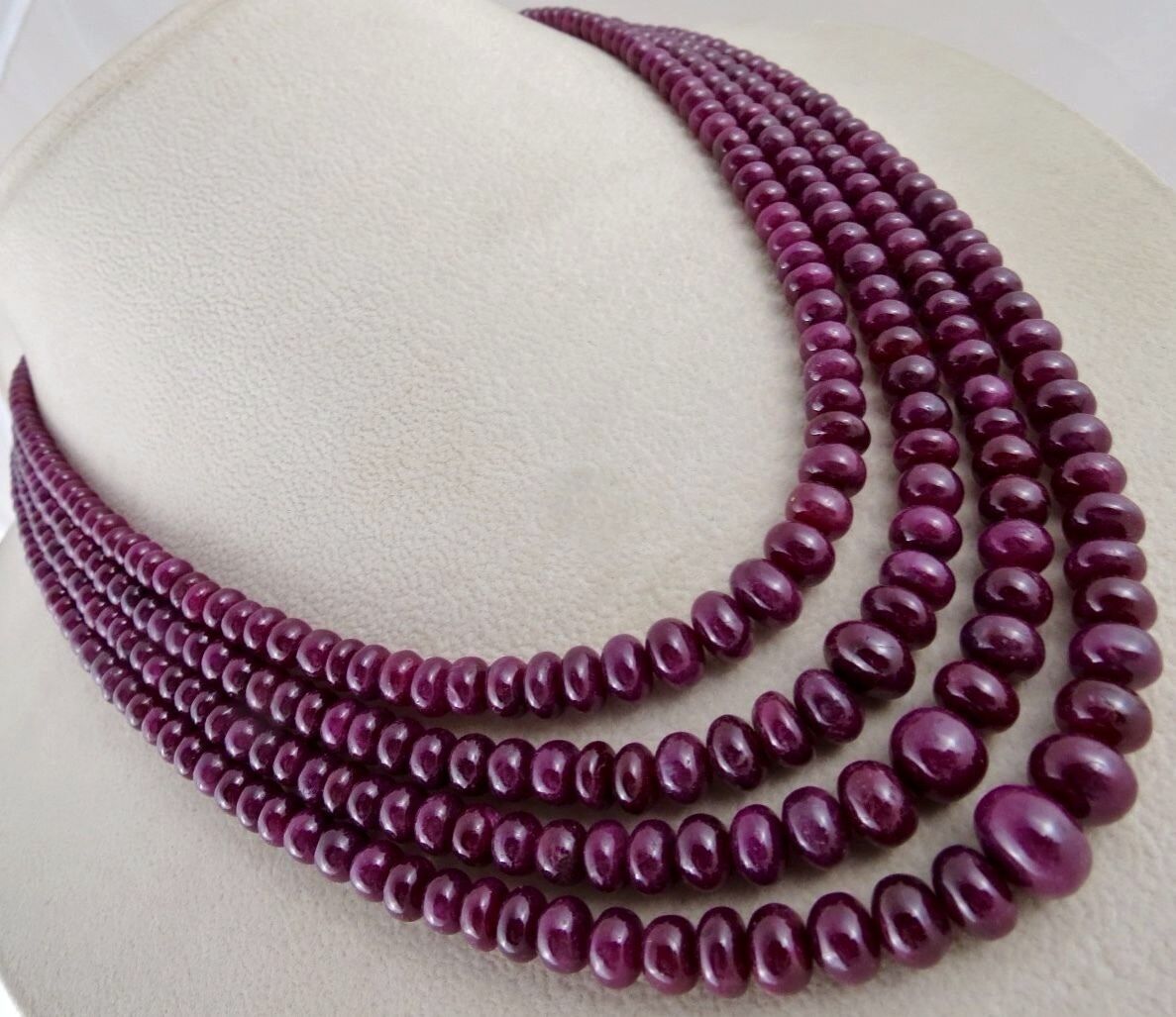 NATURAL NOHEAT RUBY BEADS ROUND 4 LINE 633 CARATS GEMSTONE LADIES NECKLACE