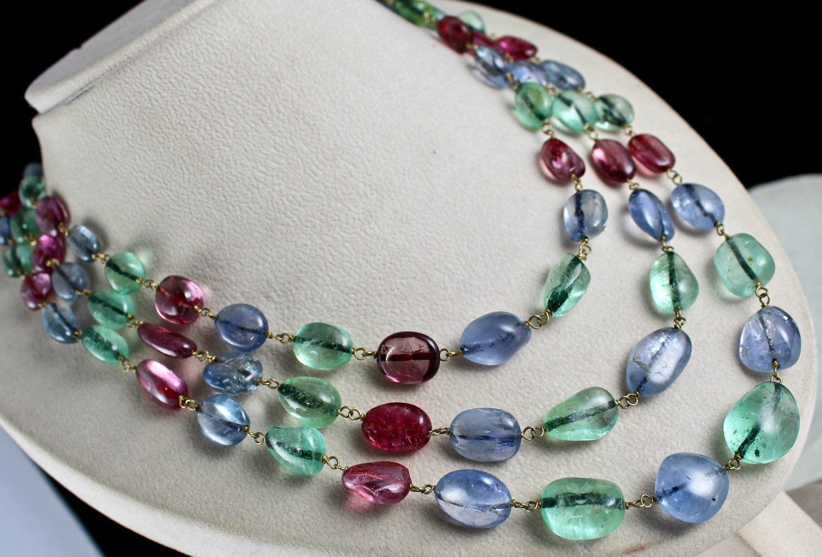 Certified Important Old Necklace Natural Emerald Sapphire Spinel 10ct Nugget