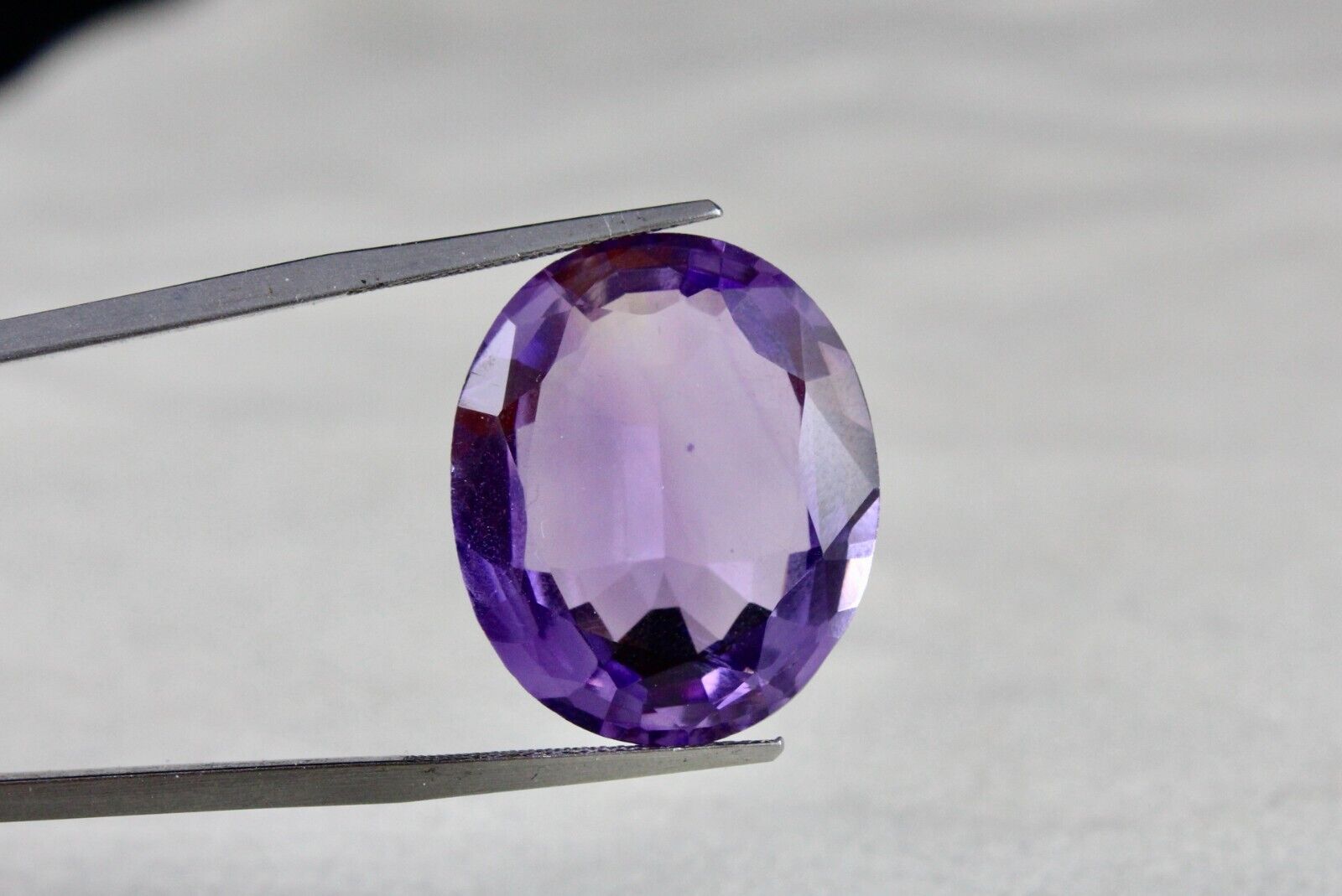 Natural Amethyst Oval Cut Gemstone 24x20mm 28.10 Cts Designing Pendant Ring