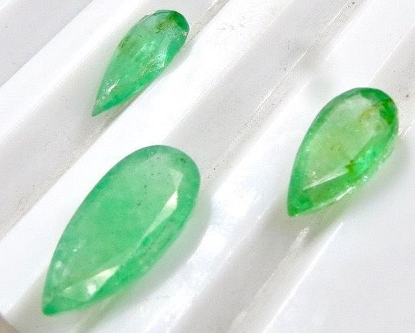 Certified Natural Colombian Emerald Pear Cut 3 Pc 7.80 Ct Set In Sterling Silver