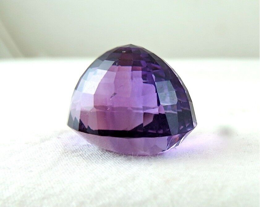 NATURAL BRAZILIAN AMETHYST OVAL CUT FINEST 37 CARATS GEMSTONE FOR RING PENDANT