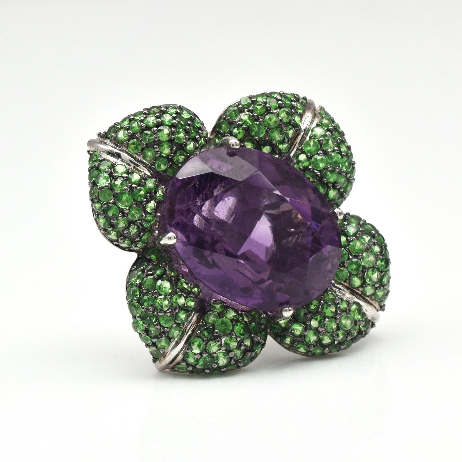 Stylish Natural Amethyst Oval Green Tsavorite Cut Sterling Silver Cocktail Ring