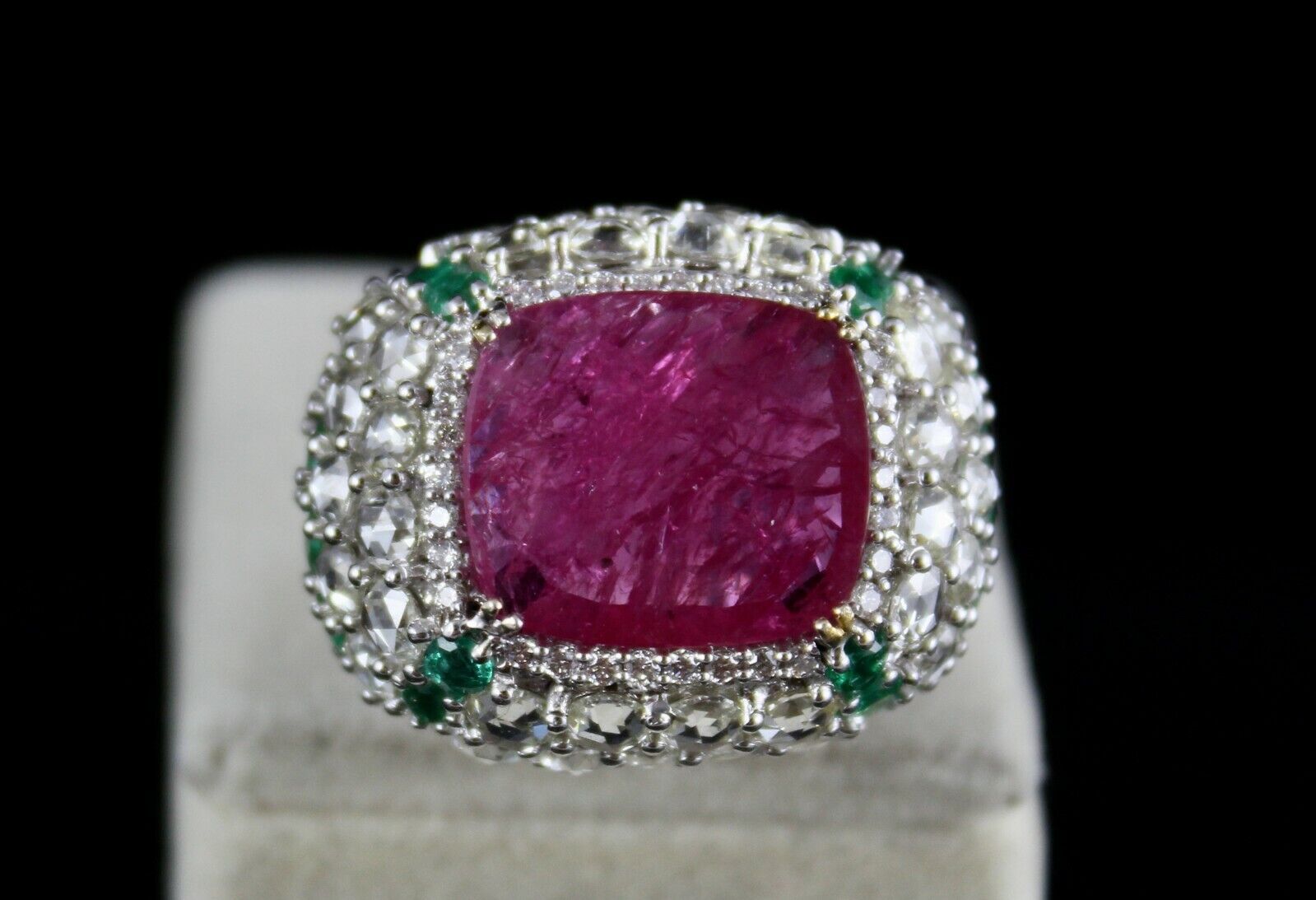 IMPORTANT NATURAL RUBY CUSHION ROSE CUT DIAMOND EMERALD 18K GOLD COCKTAIL RING