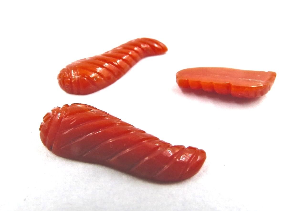 NATURAL RED CORAL CARVED GEMSTONE 26 MM 18.44 CARATS FOR EARRINGS & PENDANT
