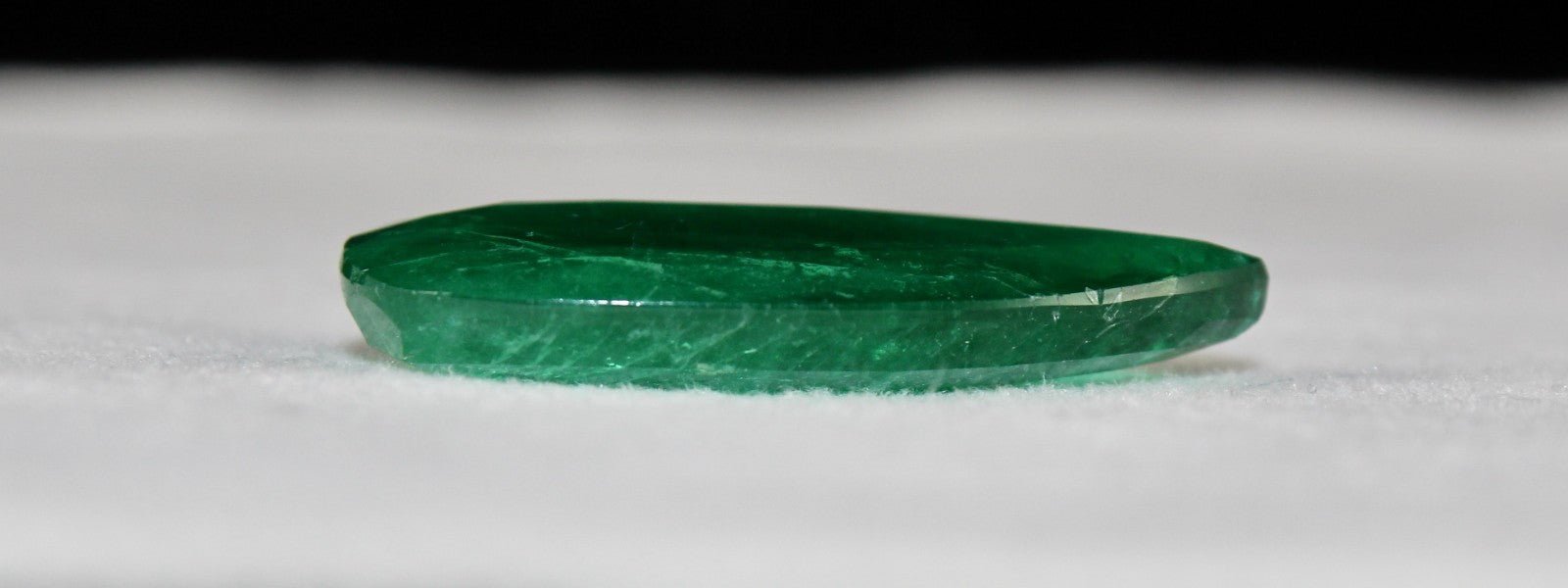 Certified Natural Zambian Emerald Pear 35x19mm 31.68 Ct Loose Gemstone Pendant