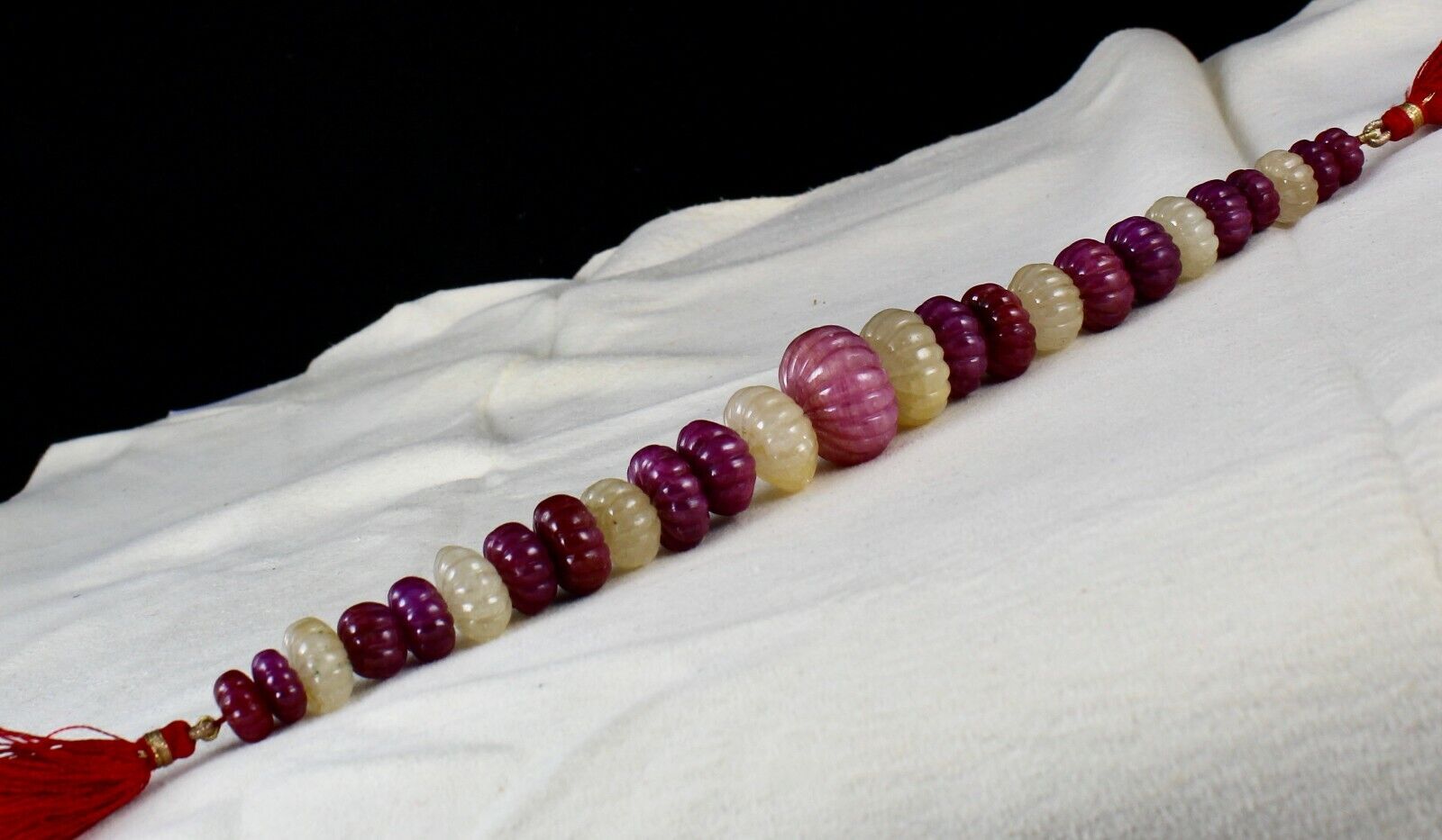 NATURAL RUBY SAPPHIRE BEADS CARVED MELON 25 PCS 474 CARATS GEMSTONE DESIGNING