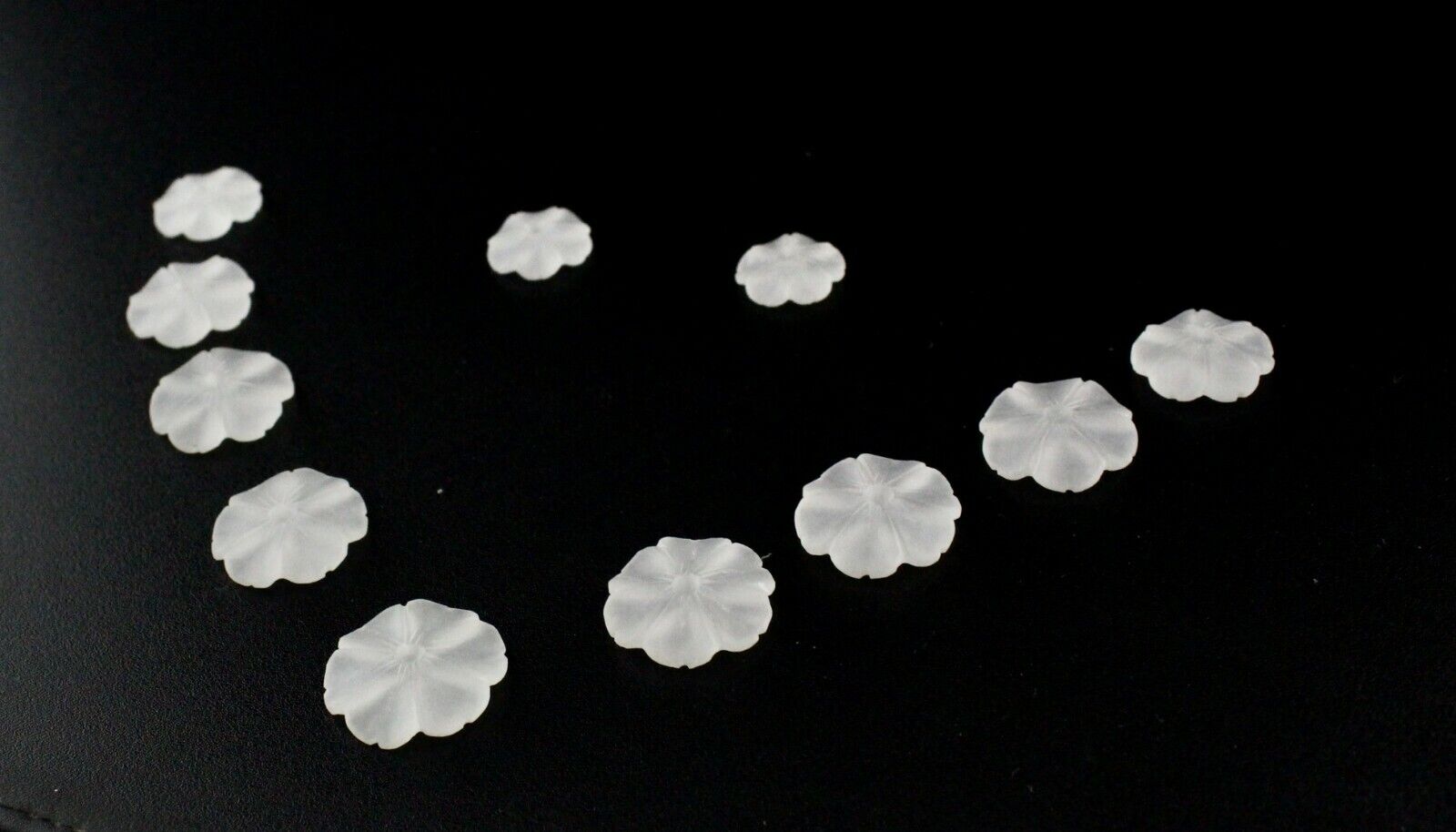 Natural Rock Crystal Quartz Carved Flower 11 Pcs 137 Cts Gemstone Set Designing