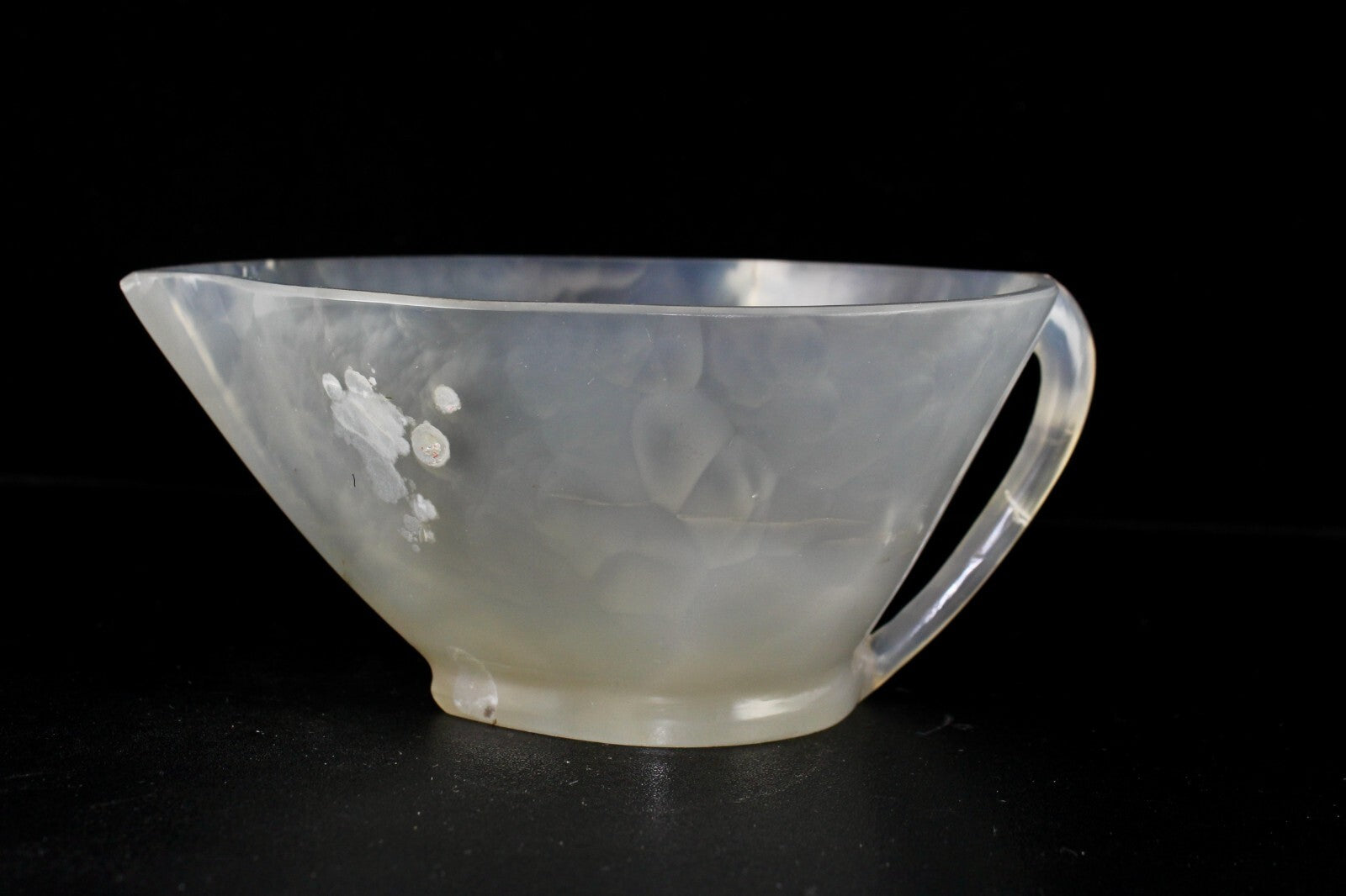 Certified Fine Crafted Natural Chalcedony 1438 Ct Designer Bowl Home Decor