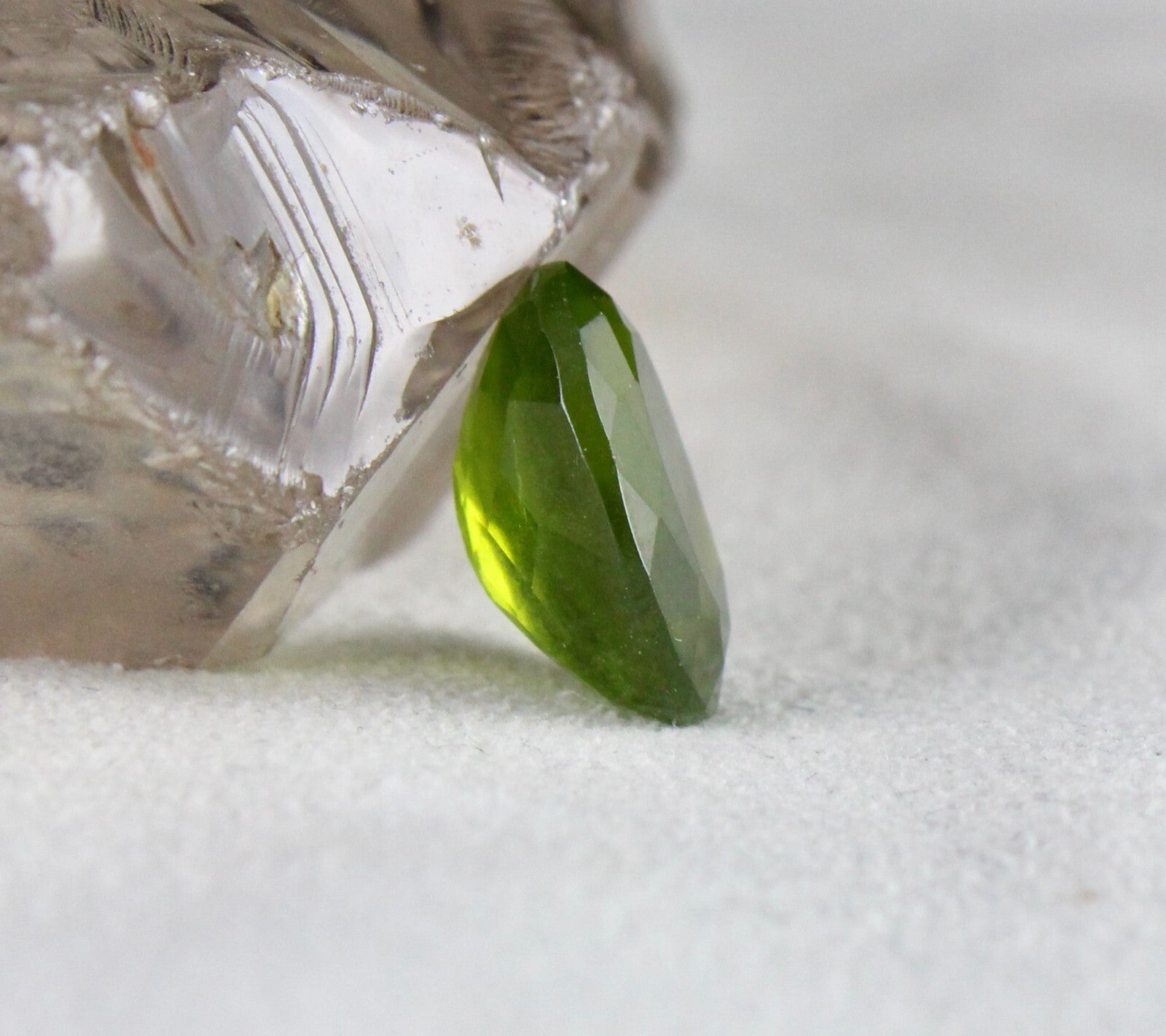 Natural Green Vesuvianite Idocrase Oval 15x12mm Gemstone Ring Pendant 9.86 Ct