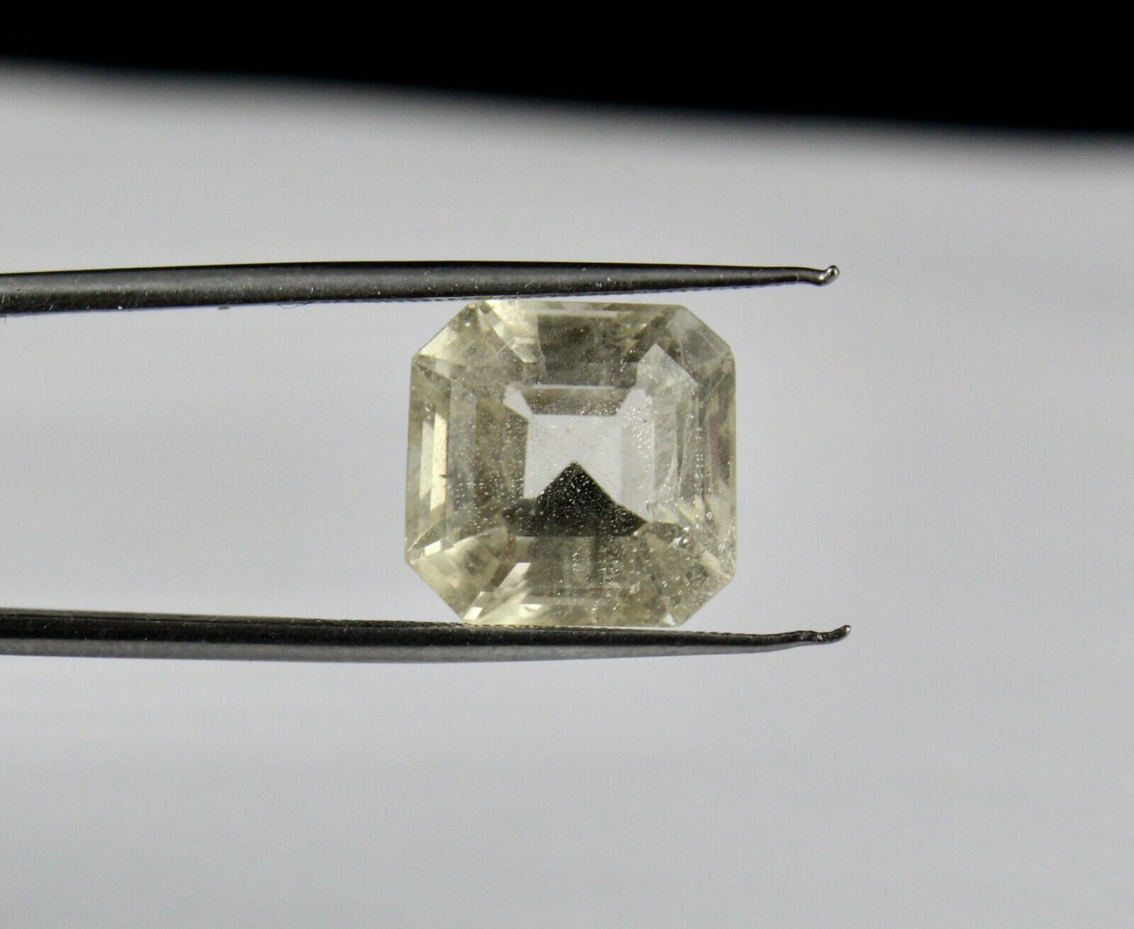 NATURAL UNHEATED YELLOW SAPPHIRE OCTAGON CUT 10.70 CARATS GEMSTONE RING PENDANT