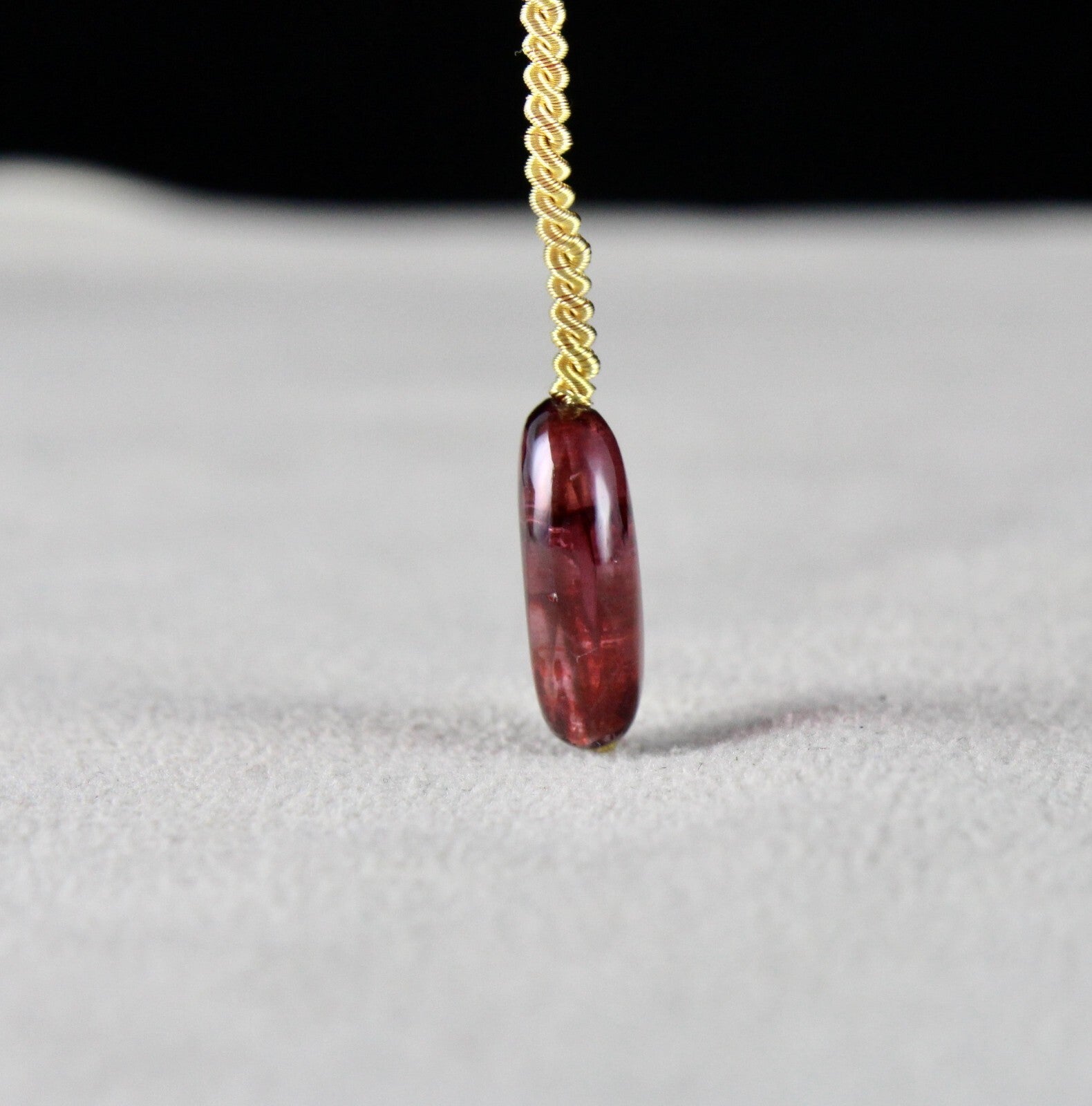 Antique Old Red Spinel Cabochon 1 Pcs 7.34 Cts Pendant Certified For Women