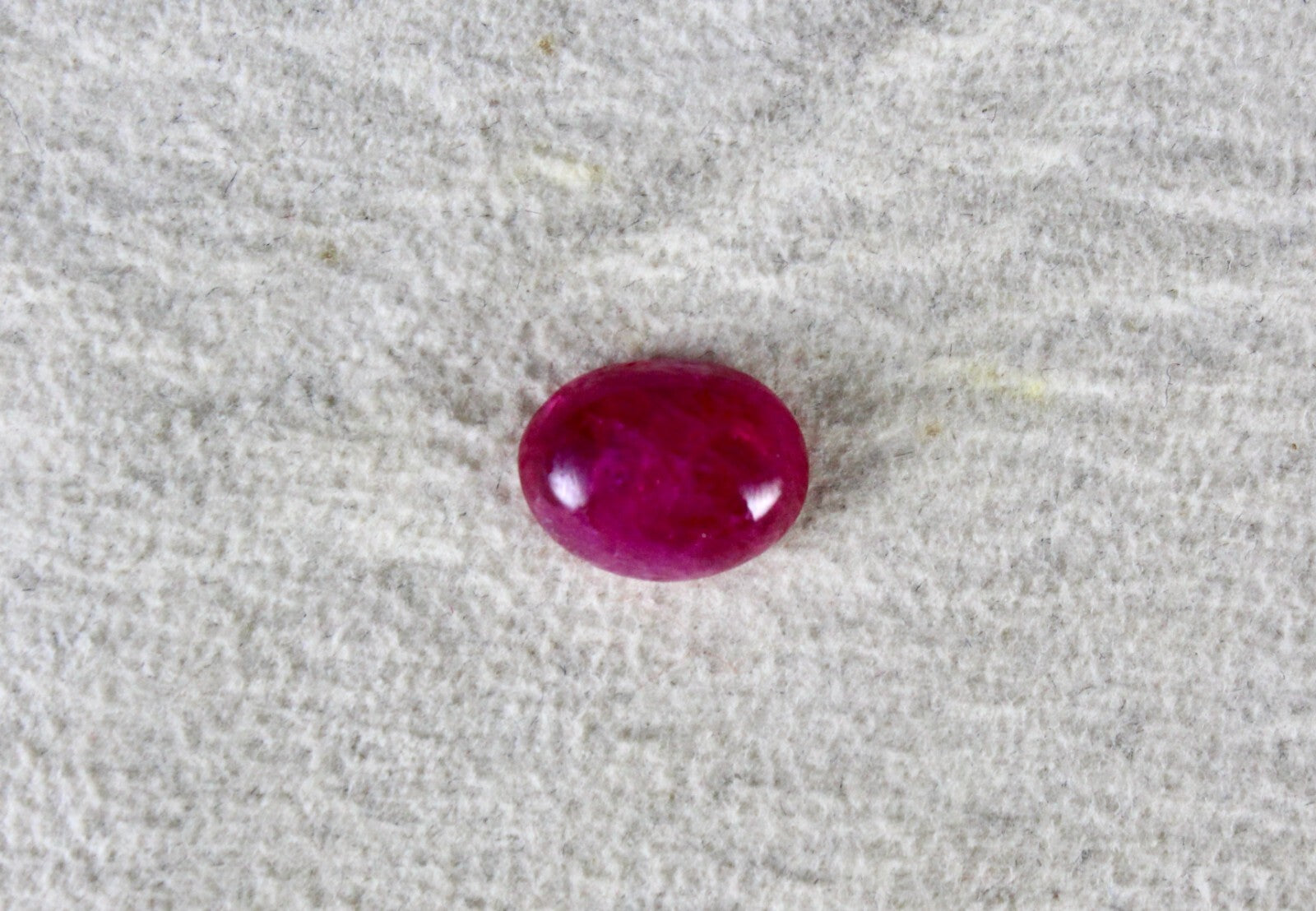 Certified Natural Burmese Ruby 3.95ct Oval Cabochon Gemstone For Ring/pendant