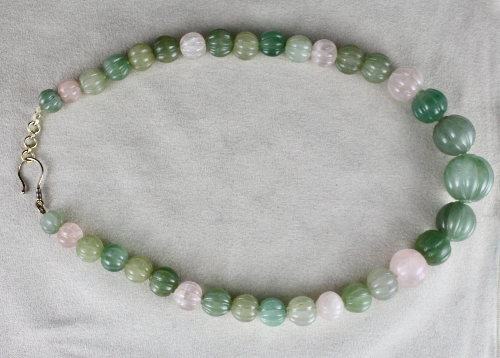 Natural Aventurine Jade Rose Quartz 854 Ct Silver Carved Bead Necklace