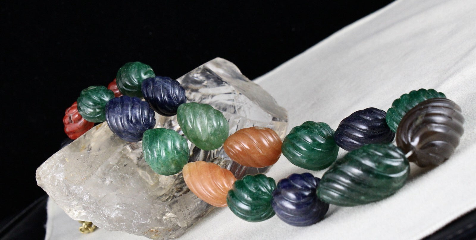Natural Semi Precious Carved Melon Beads 942 Ct Sterling Silver Necklace