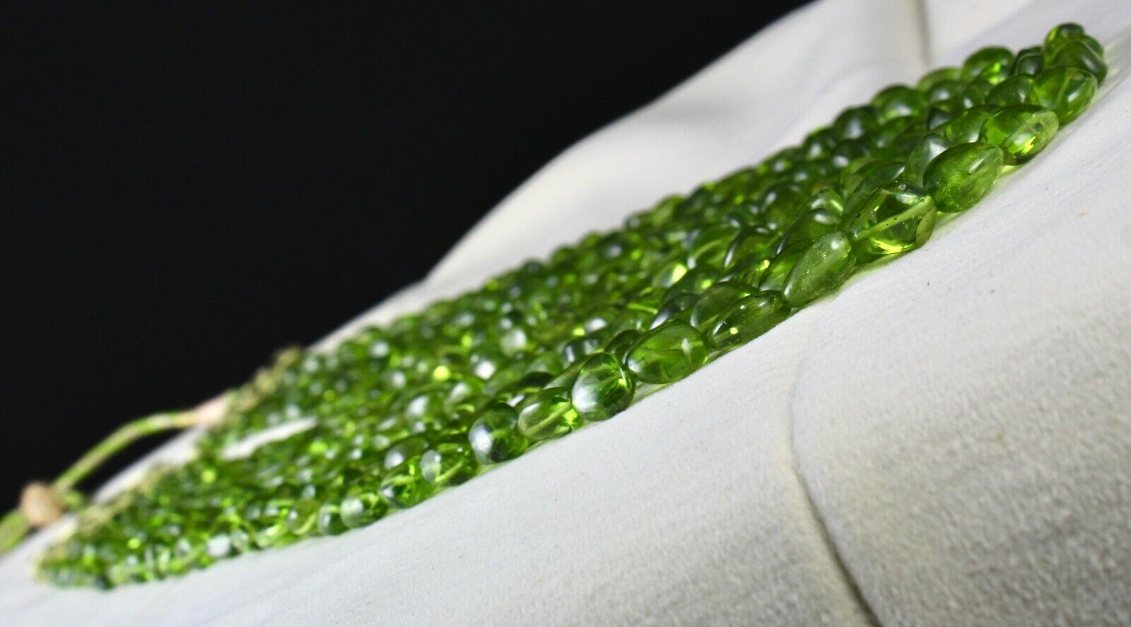 FINEST NATURAL PERIDOT BEADS CABOCHON 7 L 1310 CARATS GEMSTONE FASHION NECKLACE