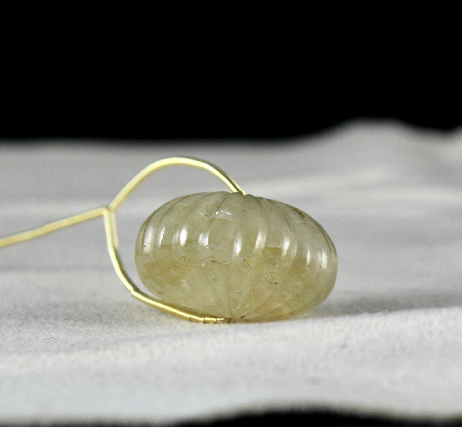 NATURAL YELLOW SAPPHIRE BEAD CARVED MELON 1 PCS 68.25 CARATS GEMSTONE DESIGNING
