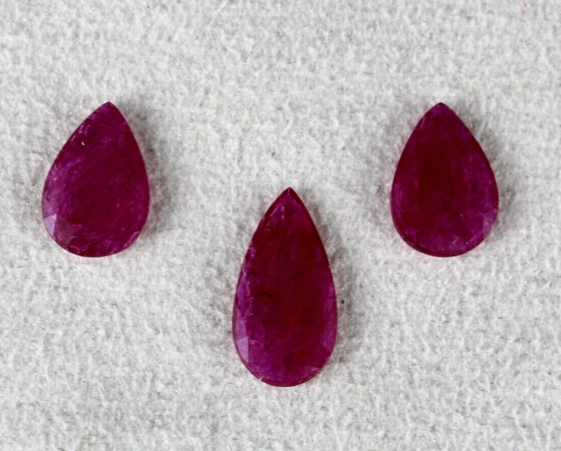 NATURAL RUBY PEAR CUT 6.28 CTS MOZAMBIQUE NOHEAT GEMSTONE PENDANT EARRING SET