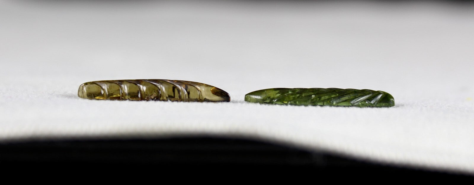 Natural Carved Multi Colour Tourmaline 5.98 Ct Leaf Gemstone For Designing