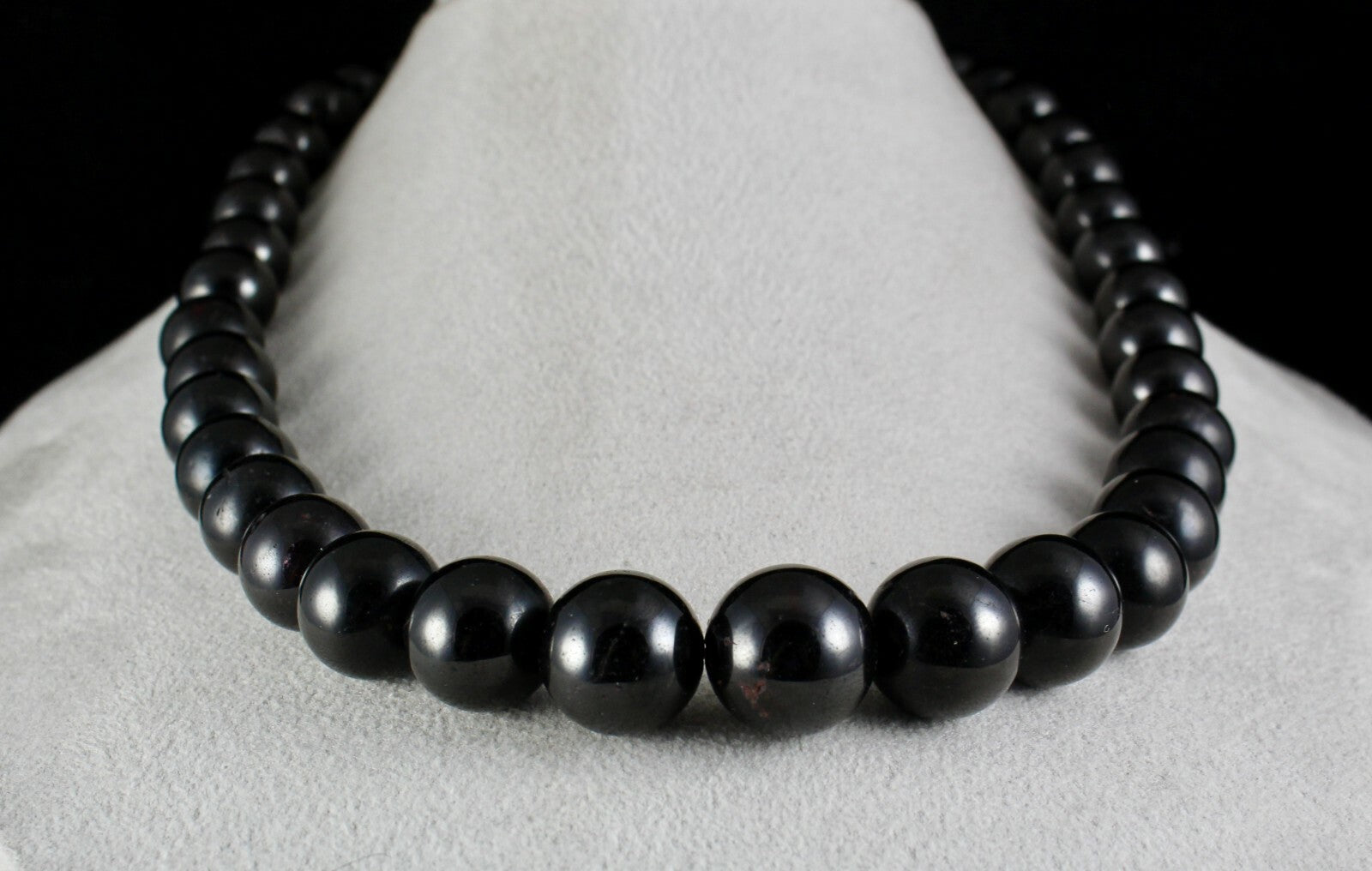 Certified Big Natural Garnet Round Beads 1451 Ct Ladies Fashion Necklace