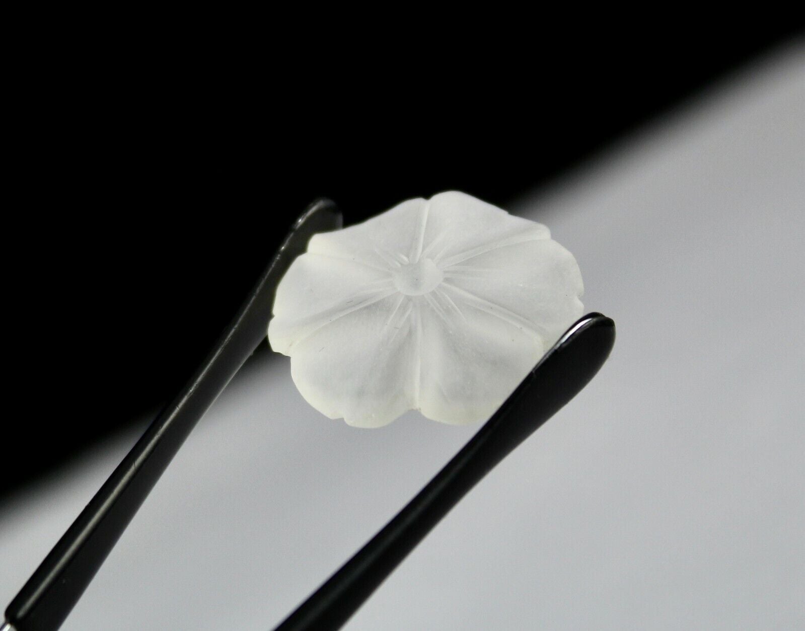 Natural Rock Crystal Quartz Carved Flower 11 Pcs 137 Cts Gemstone Set Designing