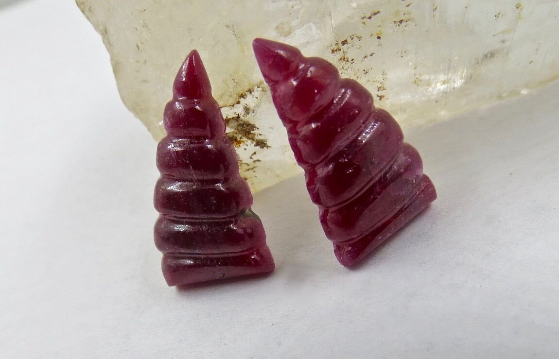 Natural Untreated Ruby Carved Pair 19.92 Carats Gemstone Designing Earring