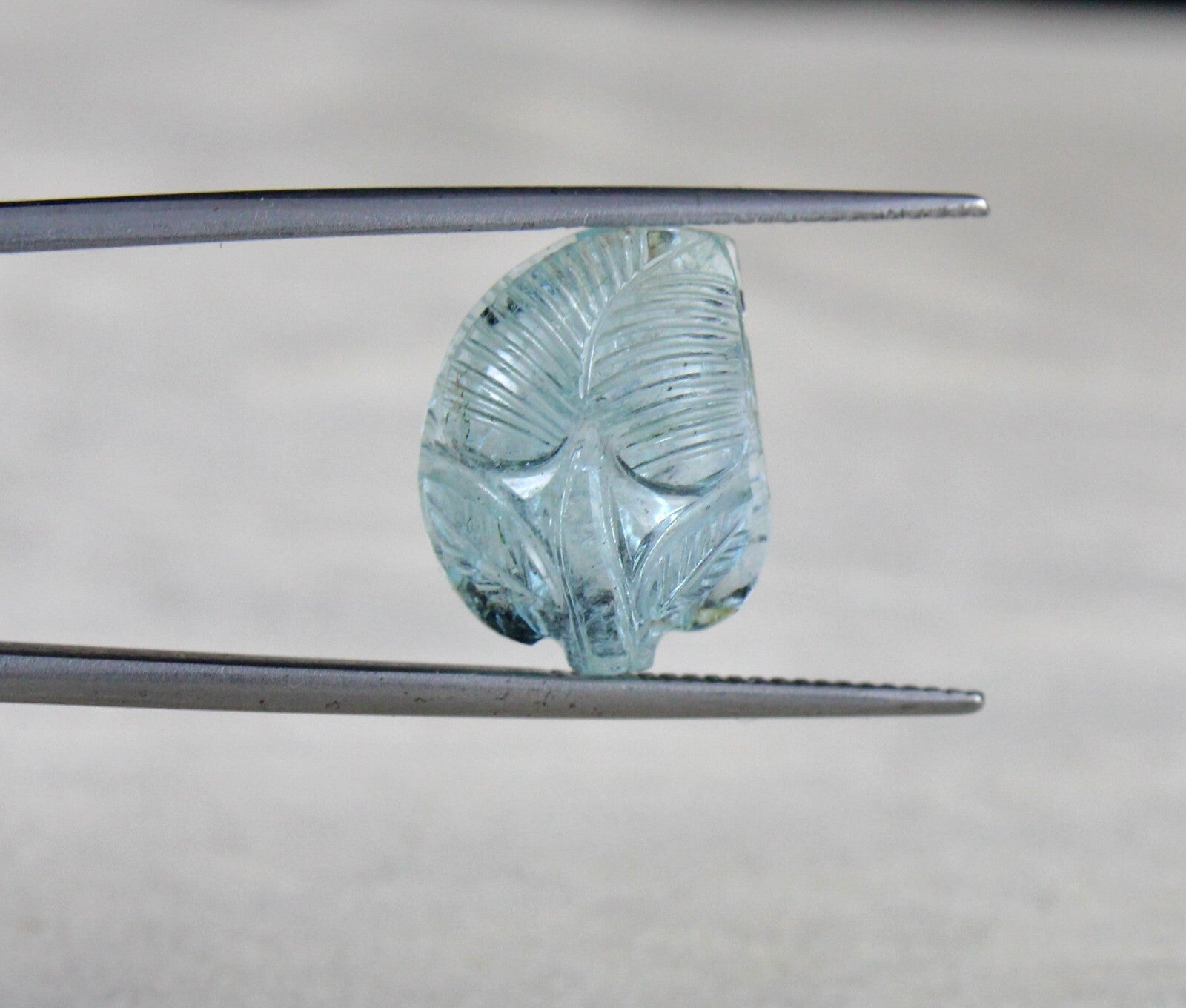Natural Blue Aquamarine 12.15 Ct Carved Leaf Gemstone Classic Pendant Ring