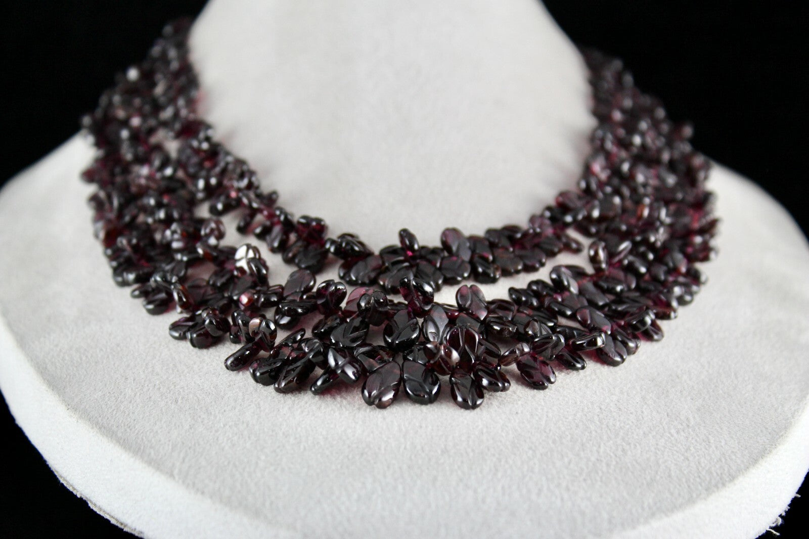 Certified Natural Pink Garnet 986ct Beads Fancy Leaves Gemstone Necklace