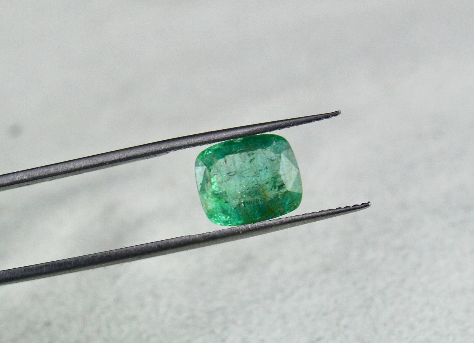 Natural Zambia Emerald Cushion Gemstone 10x8mm 2.99ct Pendant Ring For Women