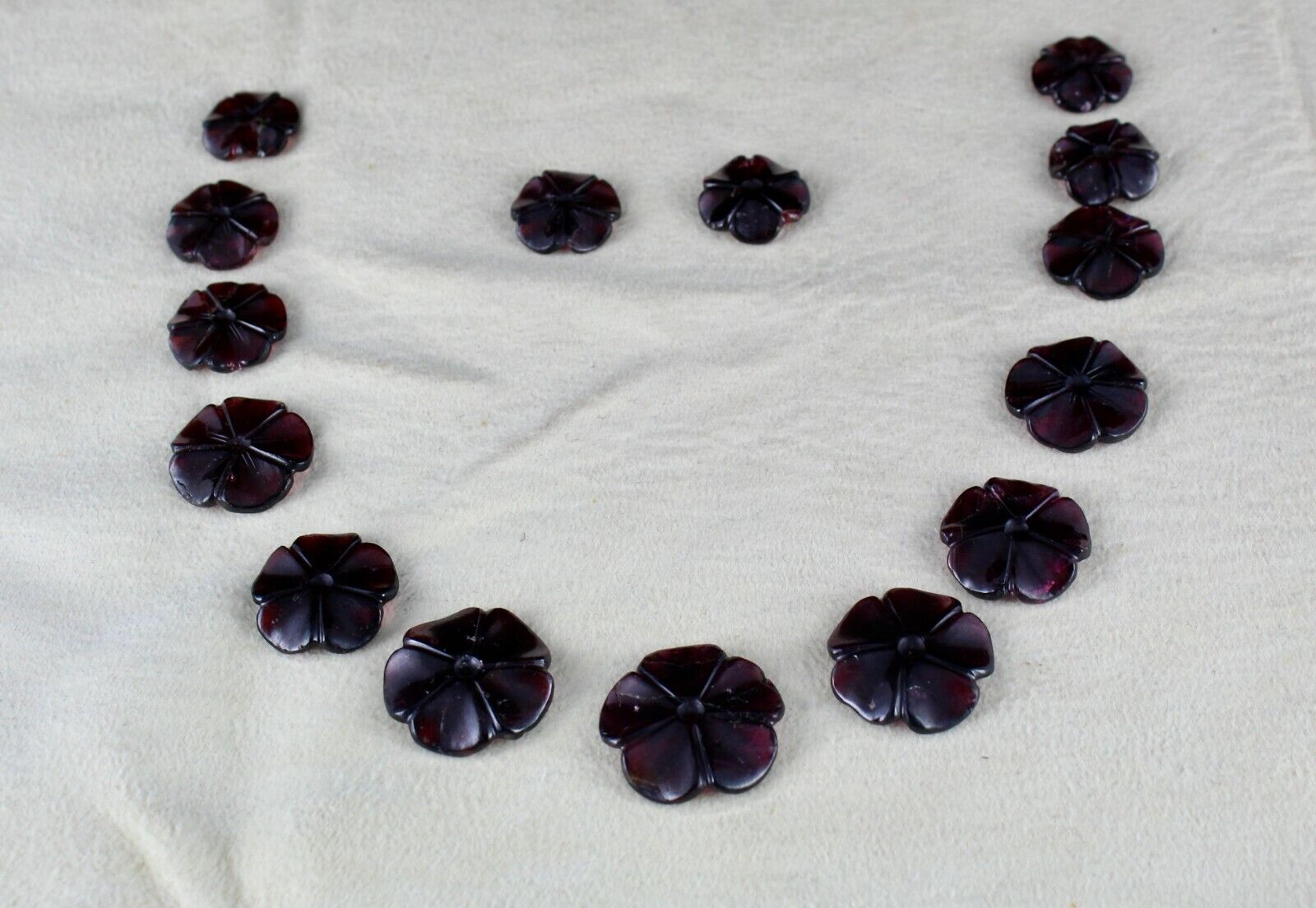 NATURAL GARNET CARVED FLOWER 15 PCS 166 CARATS GEMSTONE RING PENDANT EARRING SET