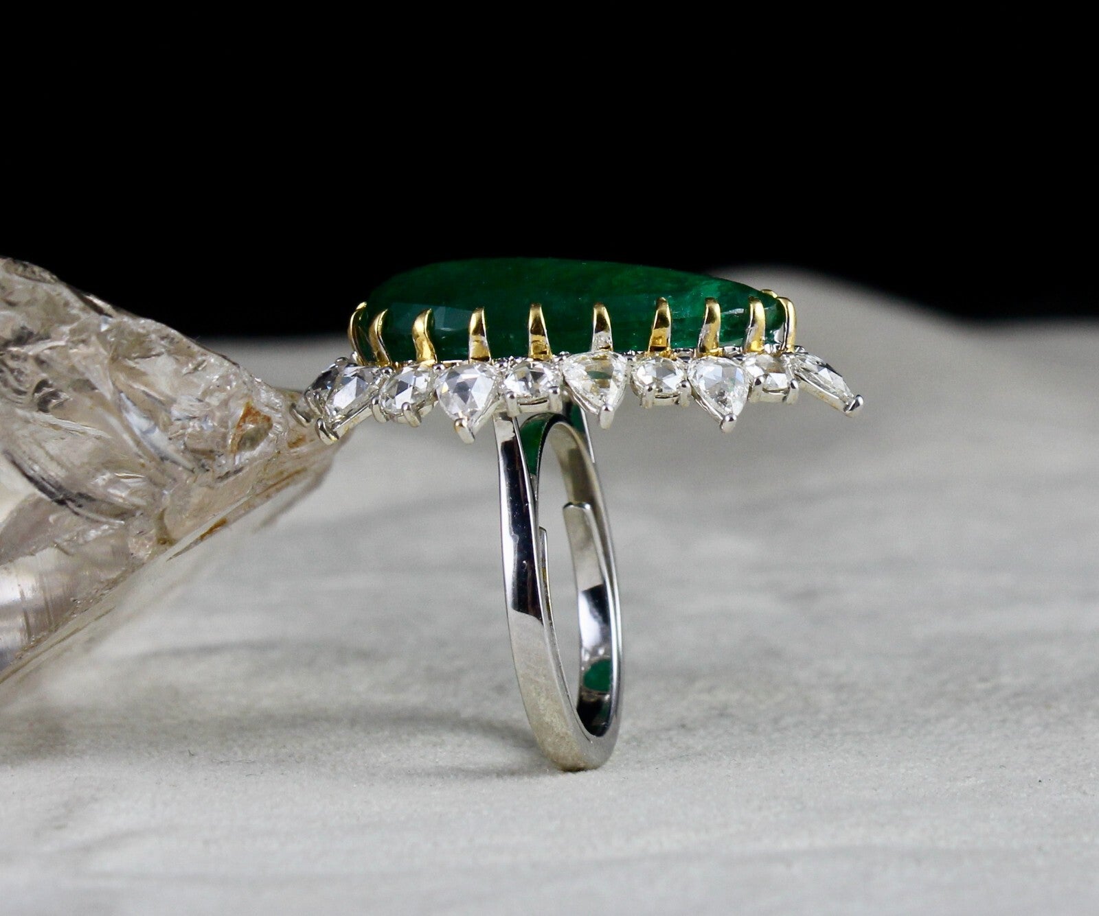 Certified 59.5ct Natural Zambia Emerald Pear Cut Rose Cut Diamond 18k Gold Ring