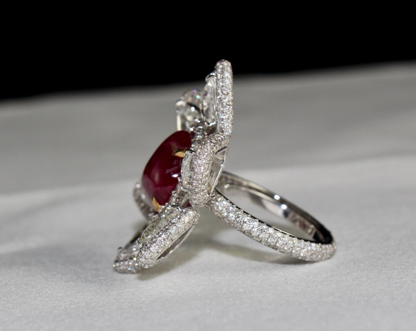 Certified Natural Burma Ruby Diamond 10.00 Ct 18k Gold Cocktail Ring For Women