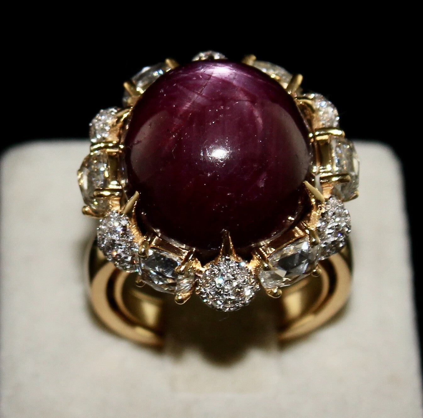 Certified Ruby Star 36.57 Ct Natural Diamond 18k Gold Cocktail Ring 94.25 Ct