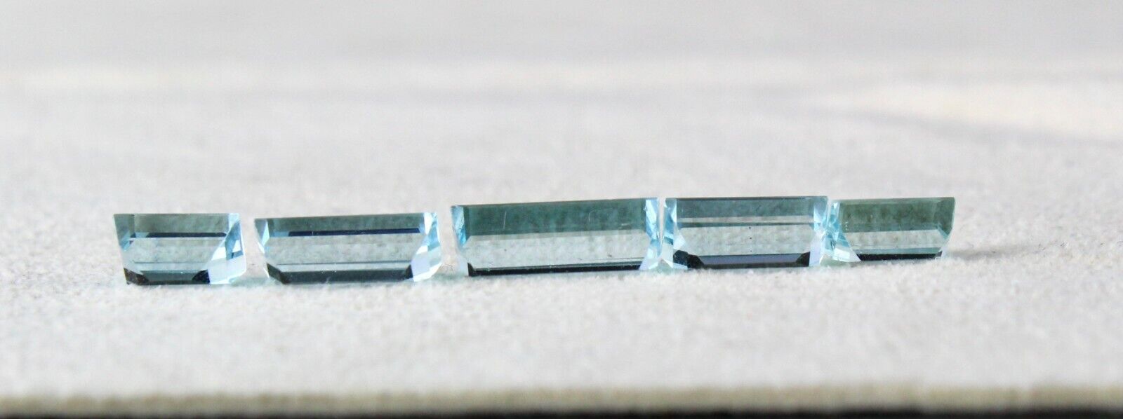 NATURAL AQUAMARINE BAGUETTE CUT 5 PCS 5.99 CTS GEMSTONE DESIGNING RING PENDANT