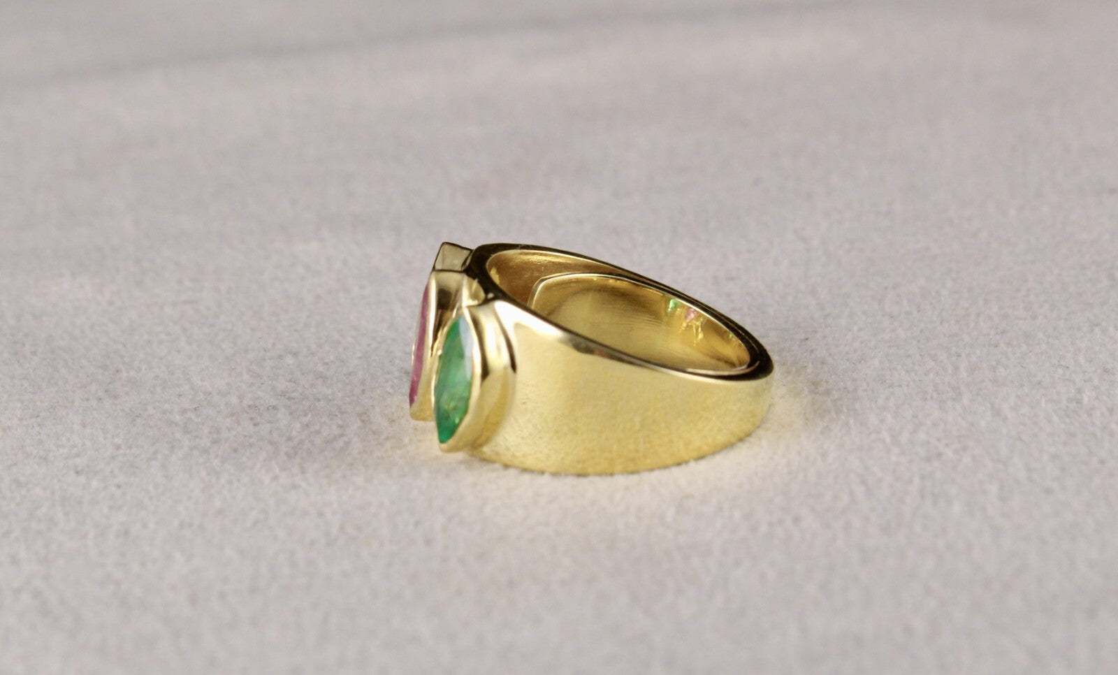 Elegant Natural Emerald 41.75ct Ruby Sapphire Marquise Sterling Silver Ring