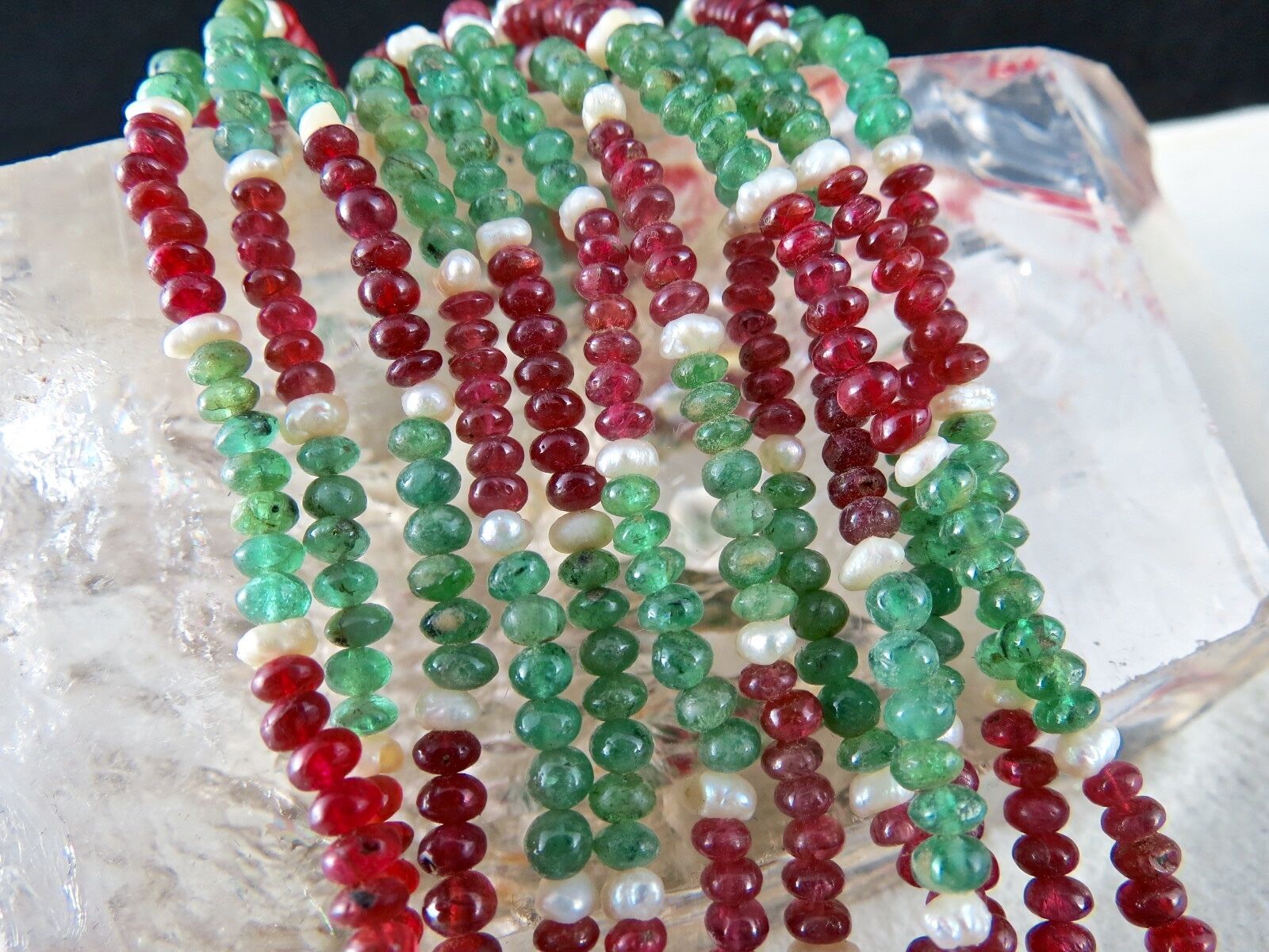 NATURAL EMERALD RED SPINEL PEARL BEADS ROUND 308 CARATS GEMSTONE LADIES NECKLACE