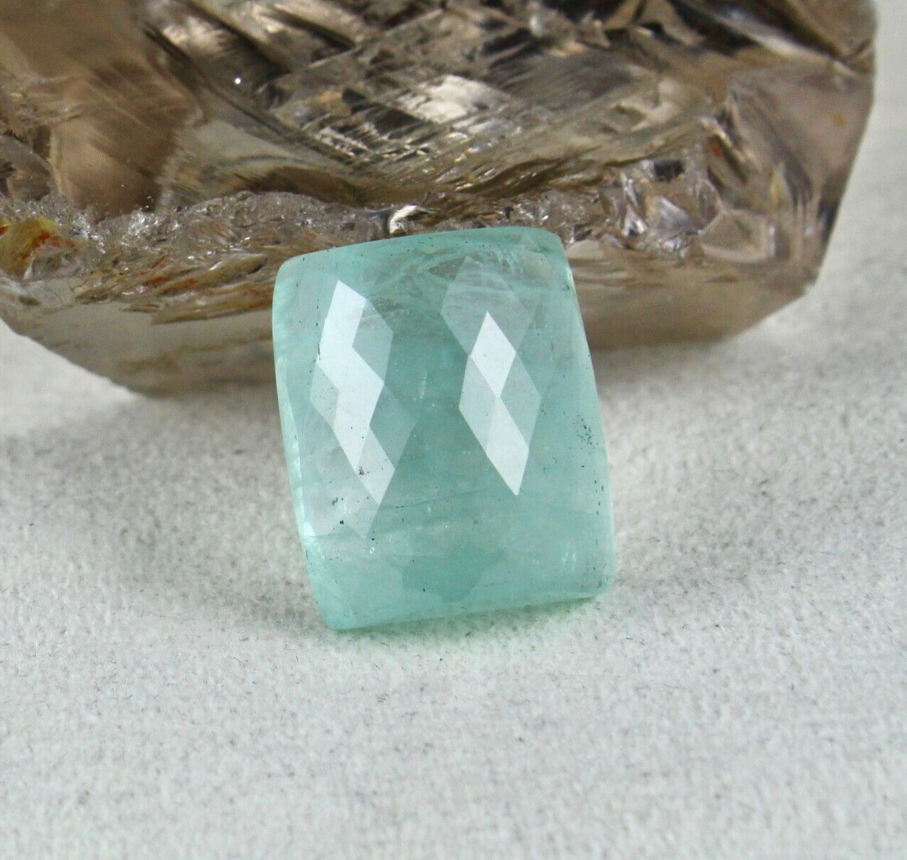 Certified Natural Aquamarine 44.30 Ct Cabochon Gemstone Pendant Brooch