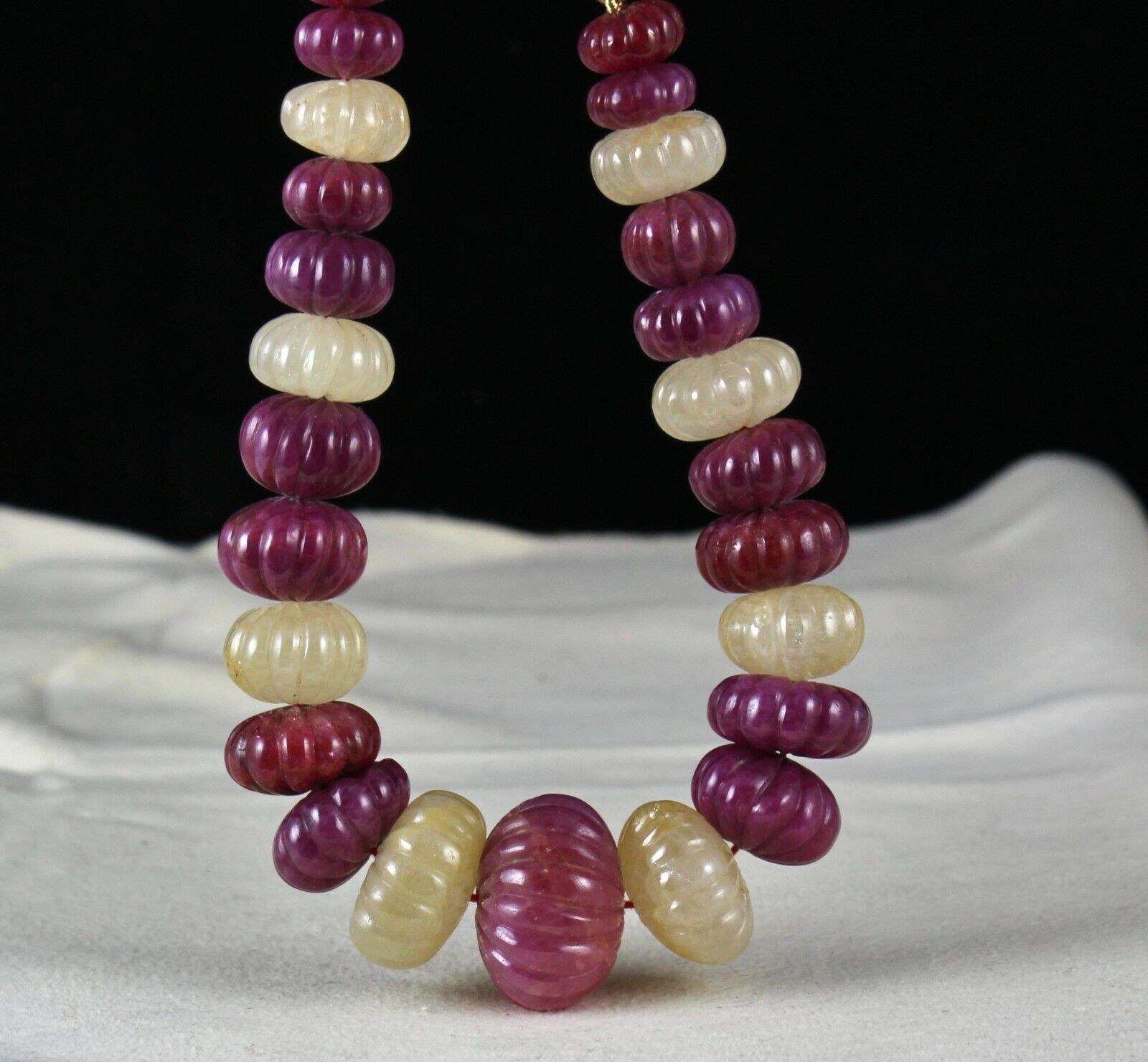 NATURAL RUBY SAPPHIRE BEADS CARVED MELON 25 PCS 474 CARATS GEMSTONE DESIGNING