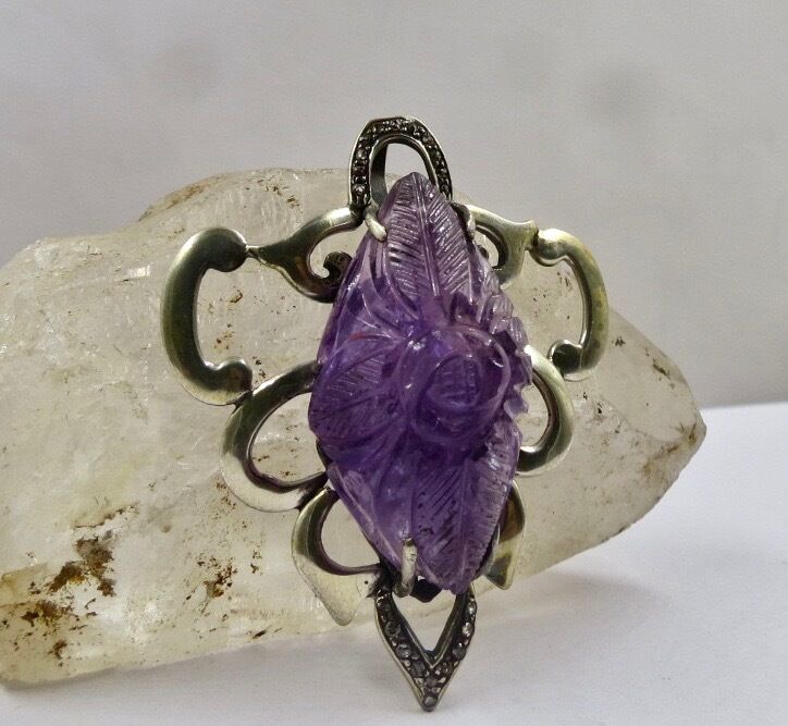NATURAL PURPLE AMETHYST CARVED GEMSTONE DIAMOND STUDDED SILVER PENDANT