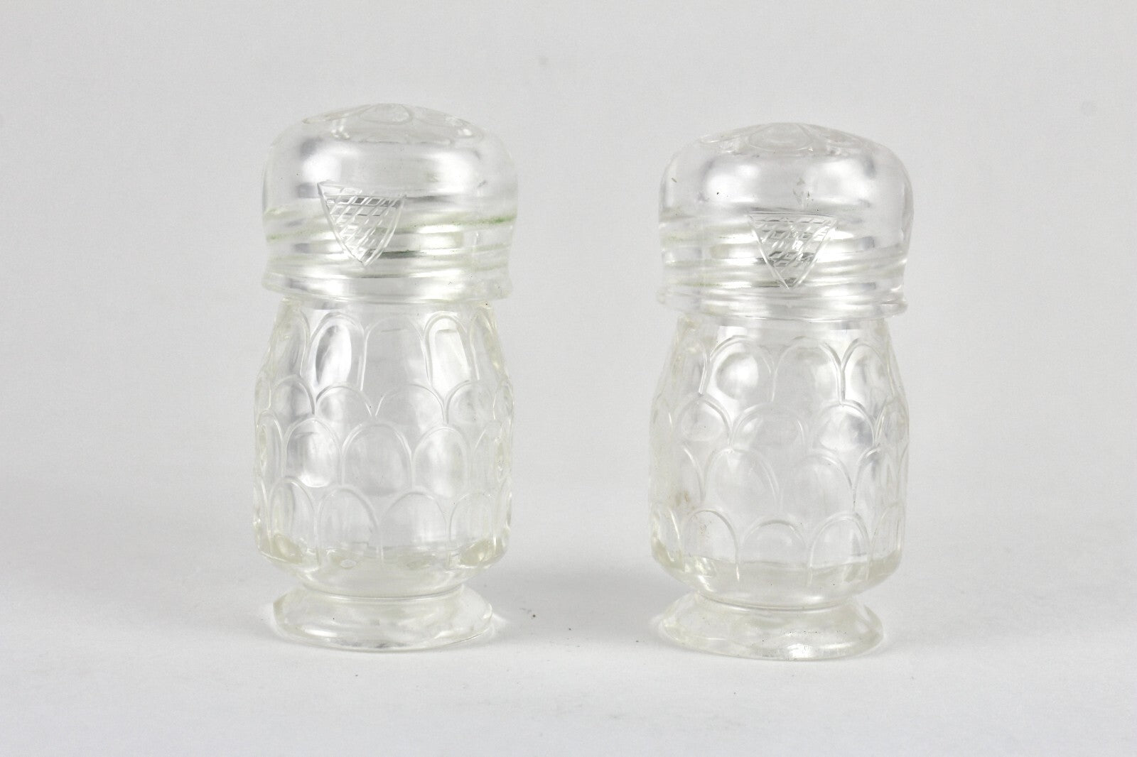 Certified Handmade Natural 990 Ct Rock Crystal Quartz Salt Pepper Stone Decor