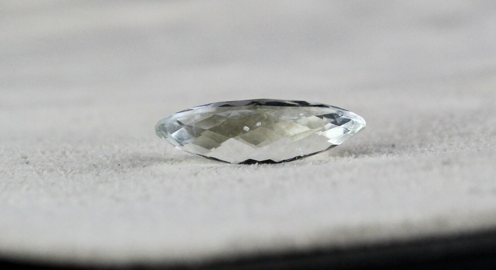 FINEST NATURAL BLUE AQUAMARINE OVAL CUT 6.36 CARATS GEMSTONE FOR RING PENDANT