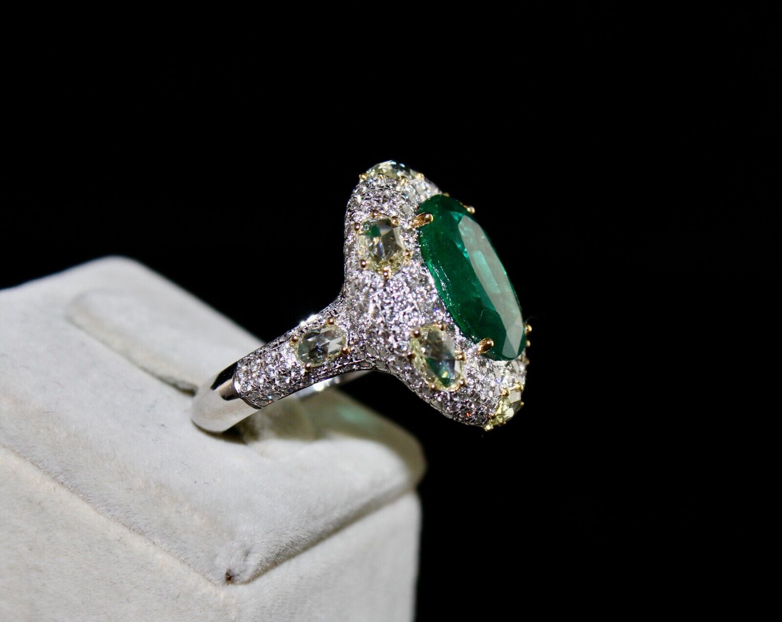 Certified Natural Zambia Emerald Oval Cut RoseCut Diamond 18K Gold Cocktail Ring