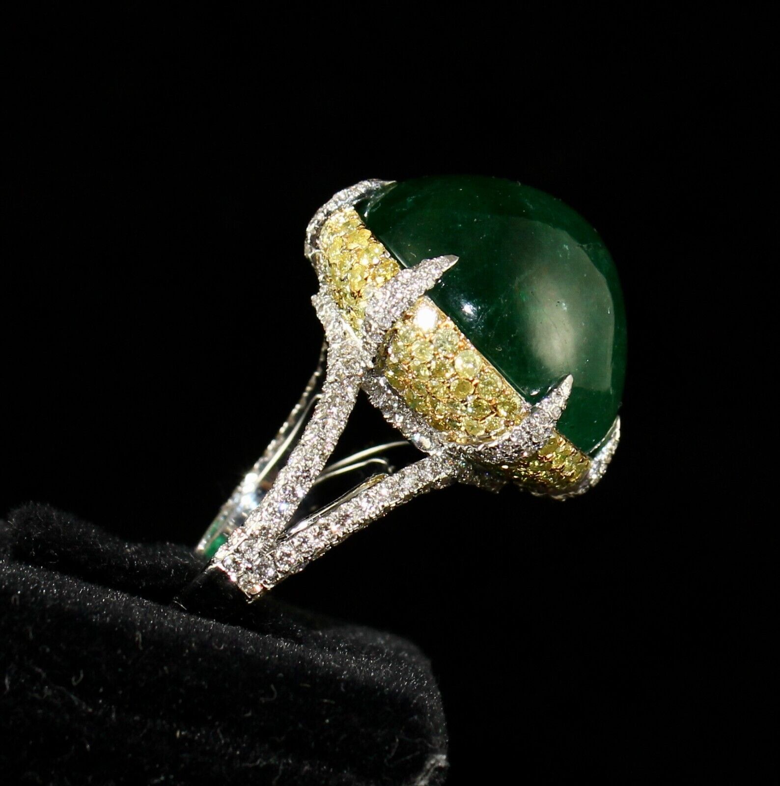 Natural Zambian Emerald Cabochon Yellow Diamond 18K Gold Gemstone Statement Ring