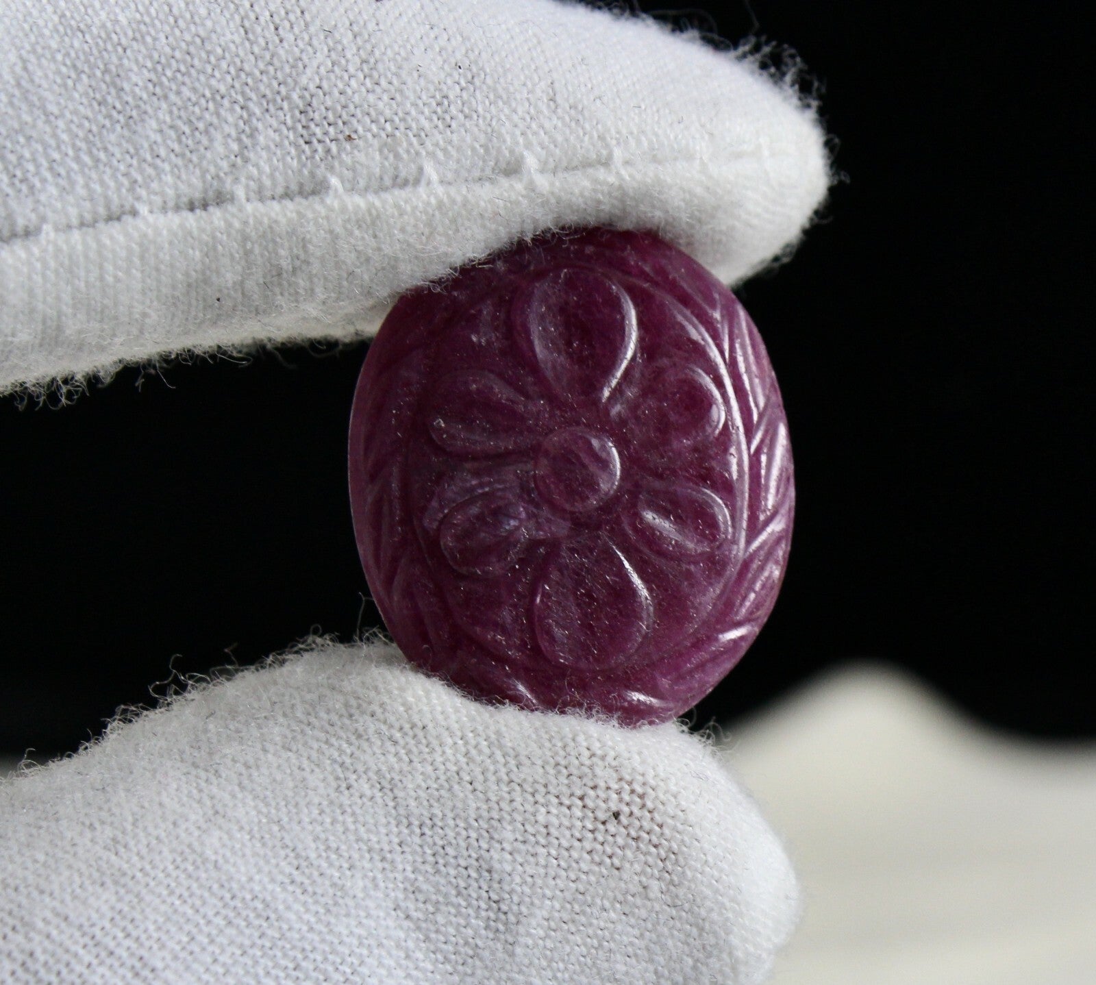 Certified Natural Untreated Ruby 43.70 Cts Carved Gemstone Pendant Set