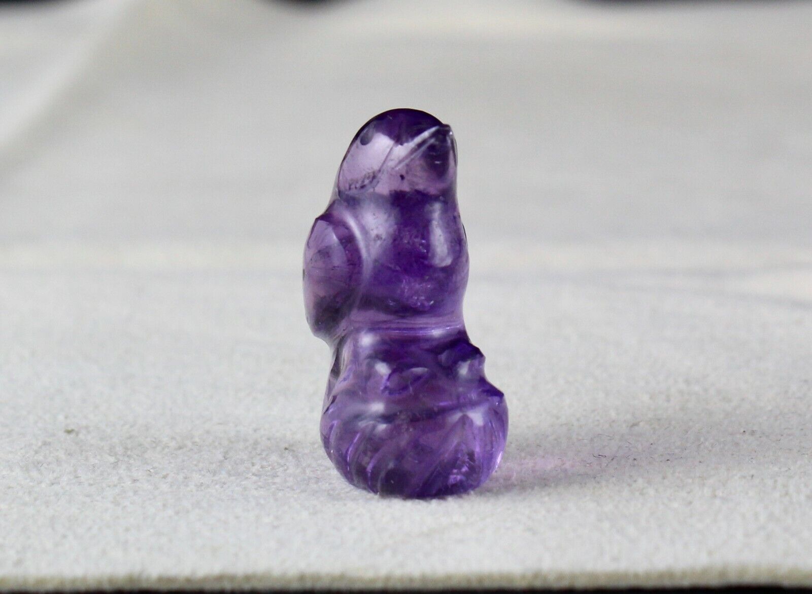 NATURAL BRAZILIAN AMETHYST 27 MM CARVED BIRD 39 CARATS GEMSTONE PENDANT DESIGN