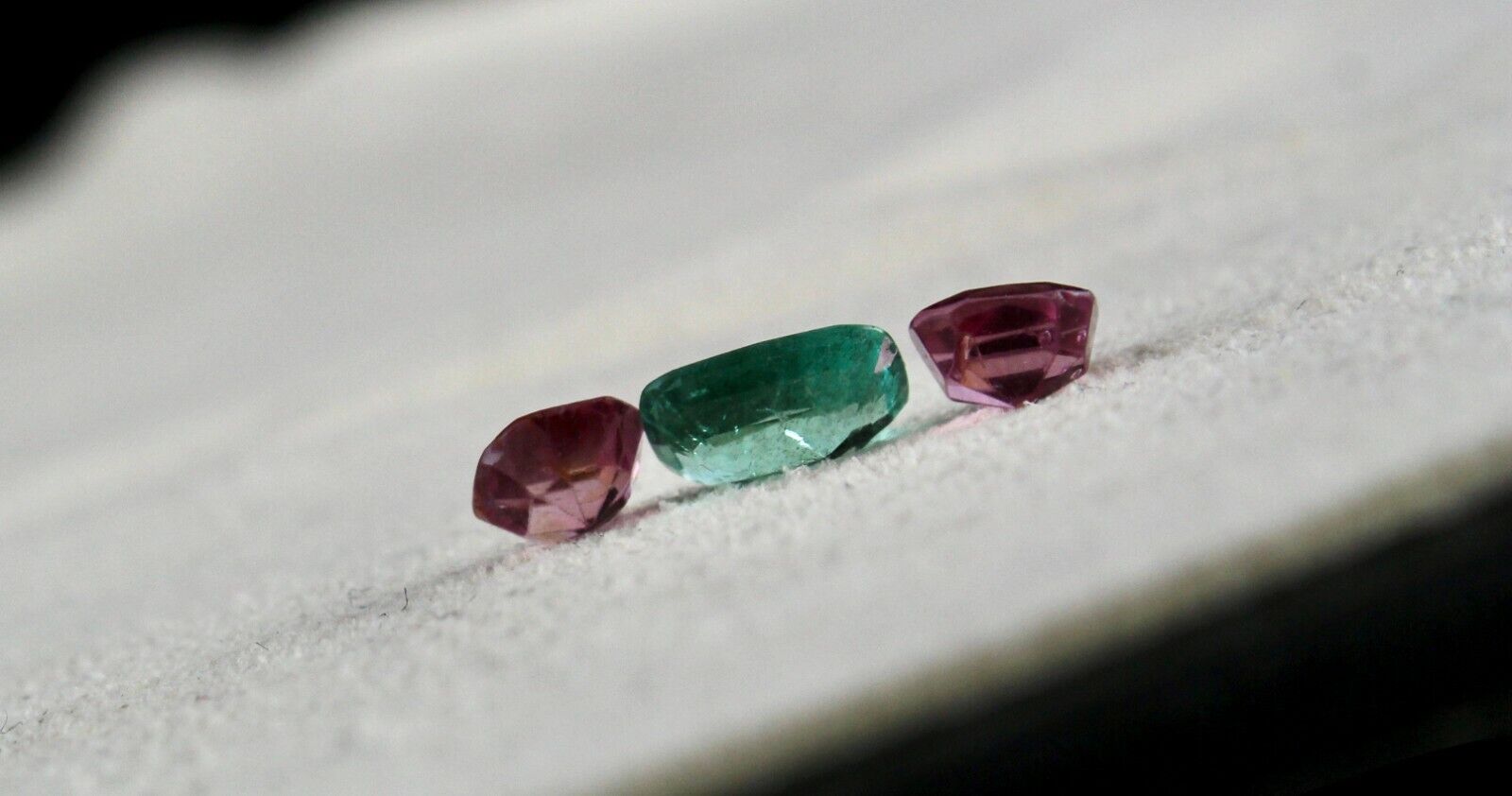 NATURAL OLD SPINEL EMERALD CUSHION CUT 3 PCS 2.58 CARATS GEMSTONE RING PENDANT