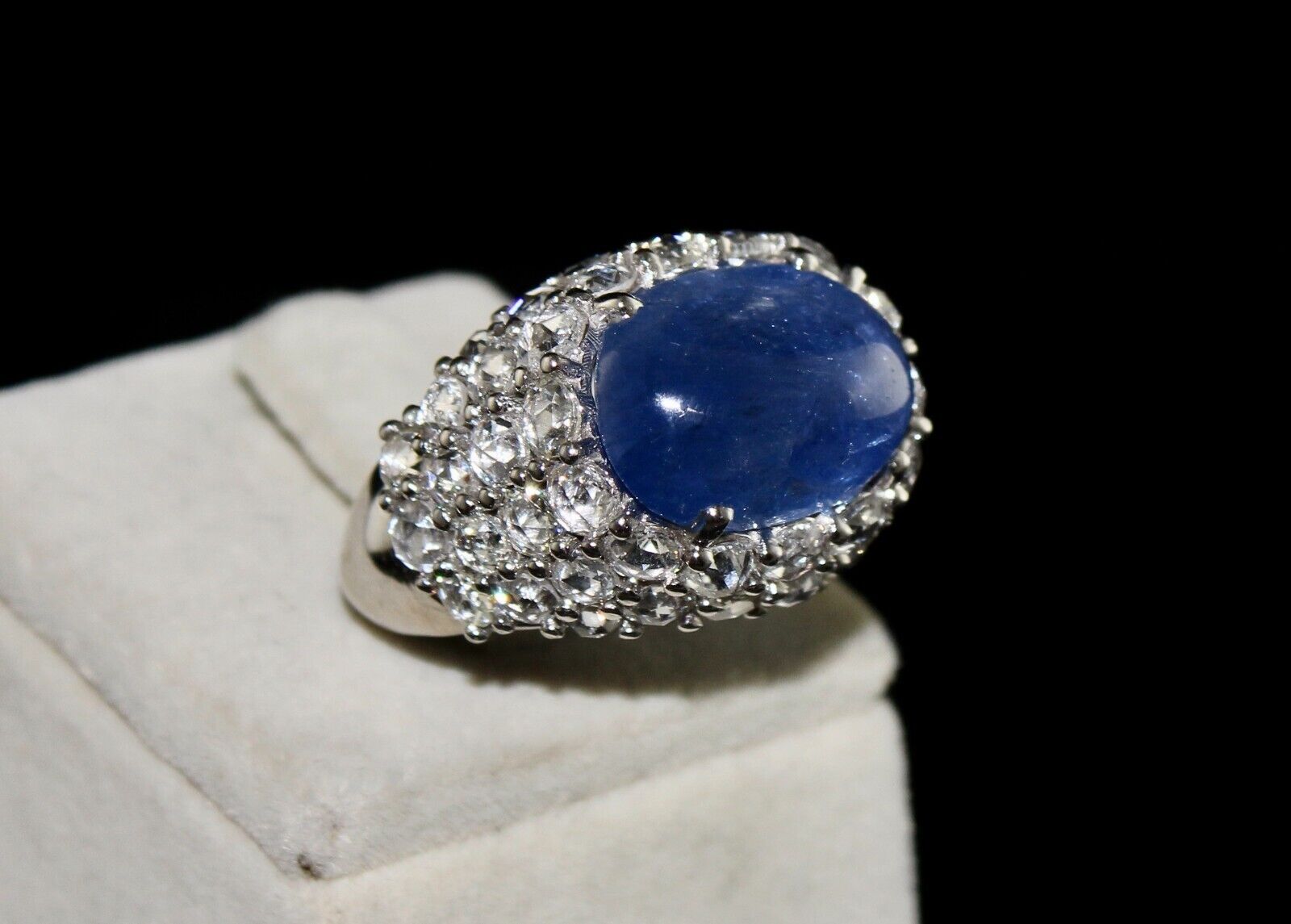 Natural Blue Sapphire Cabochon Rose Cut Diamond Studded 18k Gold Cocktail Ring