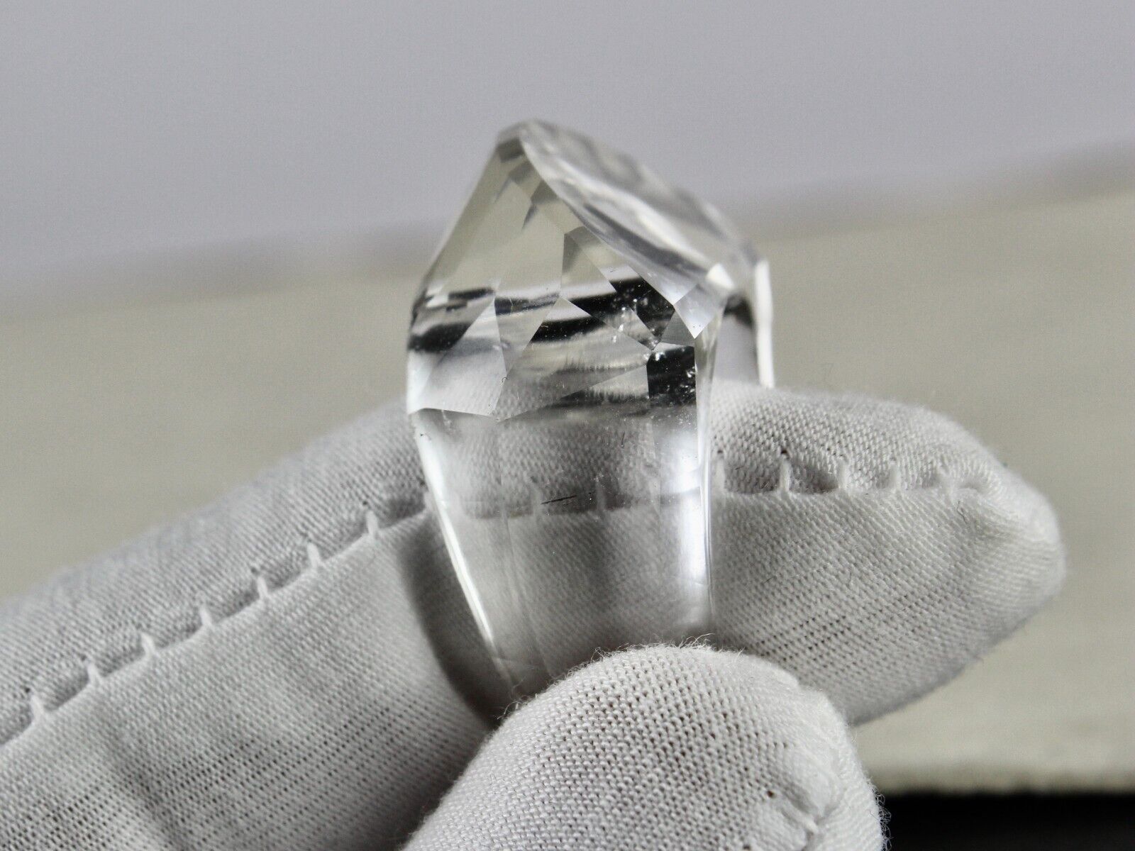 WHITE NATURAL ROCK CRYSTAL QUARTZ FACETED 53 CT FASHION GEMSTONE MEN WOMEN RING