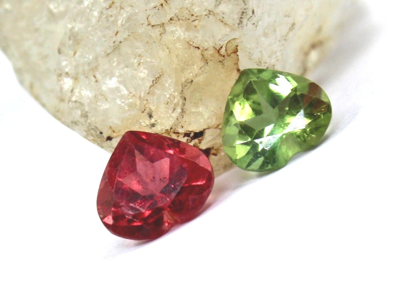 NATURAL MULTI PINK GREEN TOURMALINE HEART SHAPE 3.53 CARATS CUT GEMSTONE DESIGN
