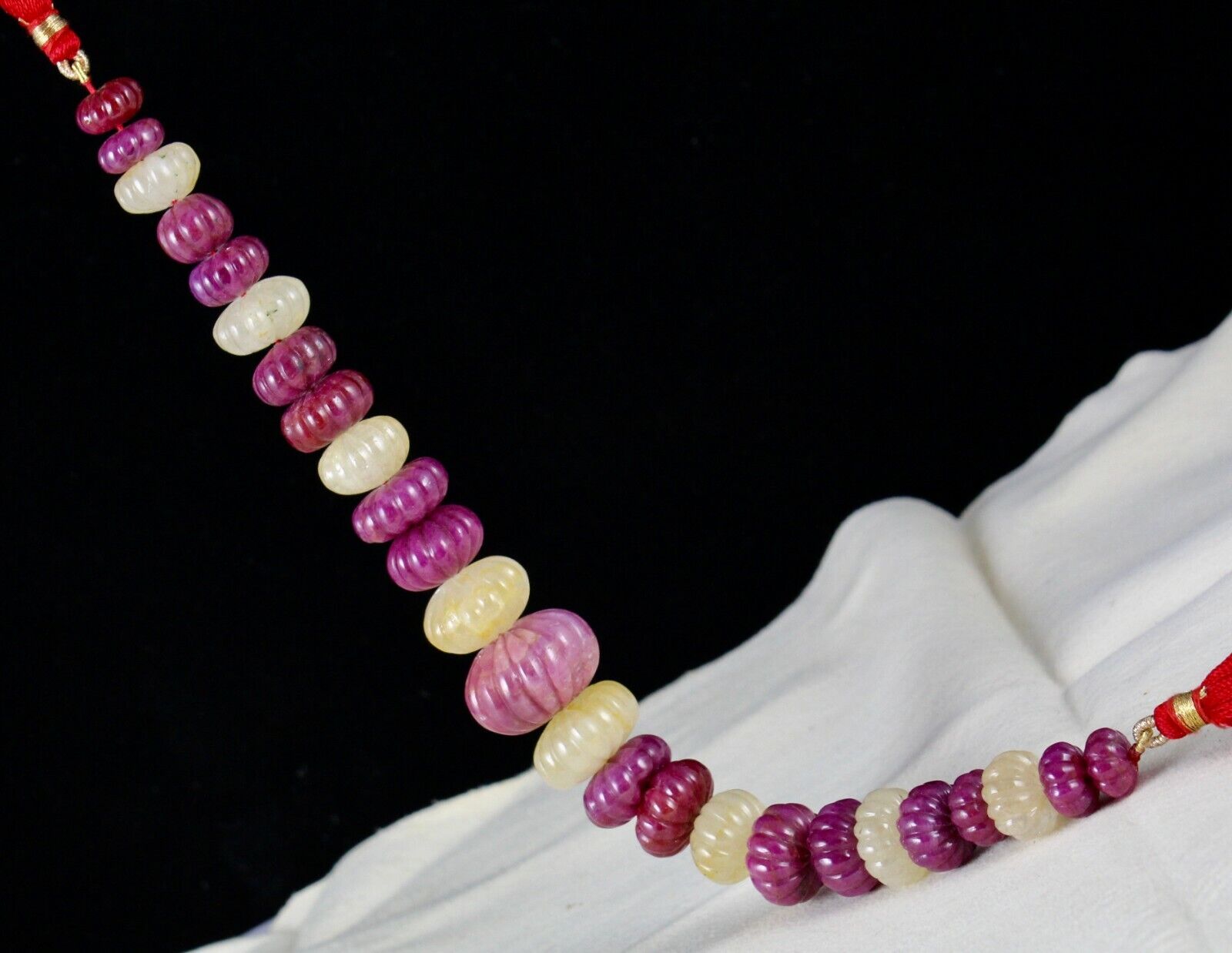 NATURAL RUBY SAPPHIRE BEADS CARVED MELON 25 PCS 474 CARATS GEMSTONE DESIGNING